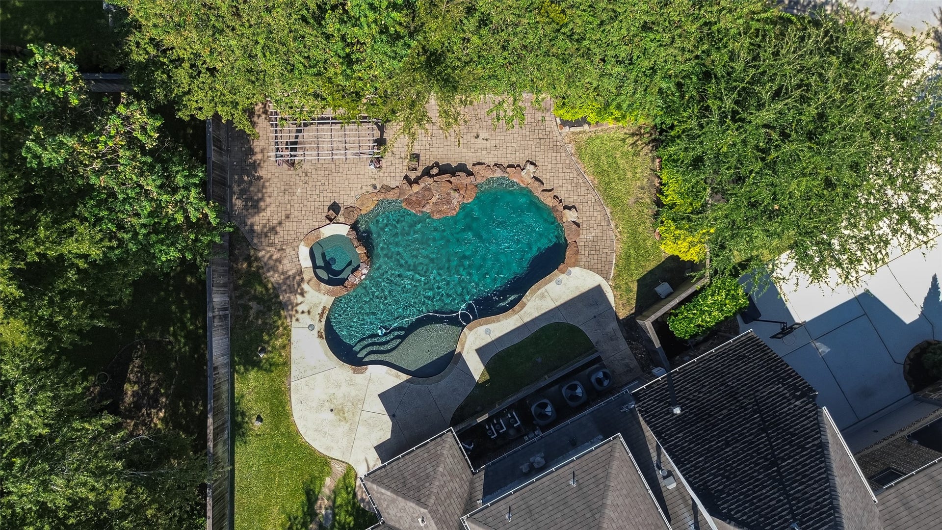 109 Blanton Bend Drive, Montgomery, TX 77316 Ariel view of the pool area