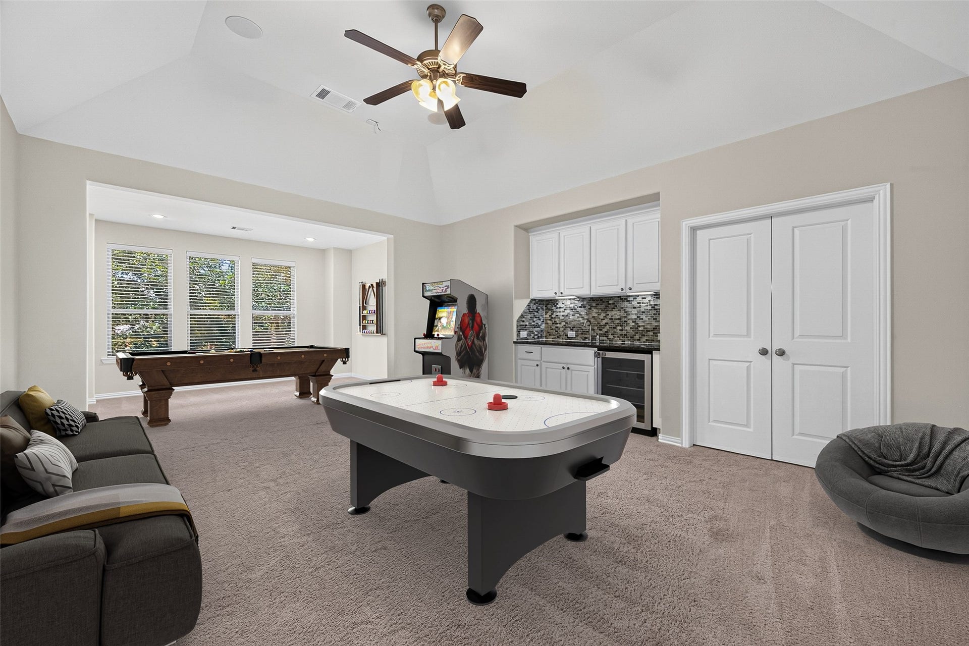 109 Blanton Bend Drive, Montgomery, TX 77316 Virtually stage game room