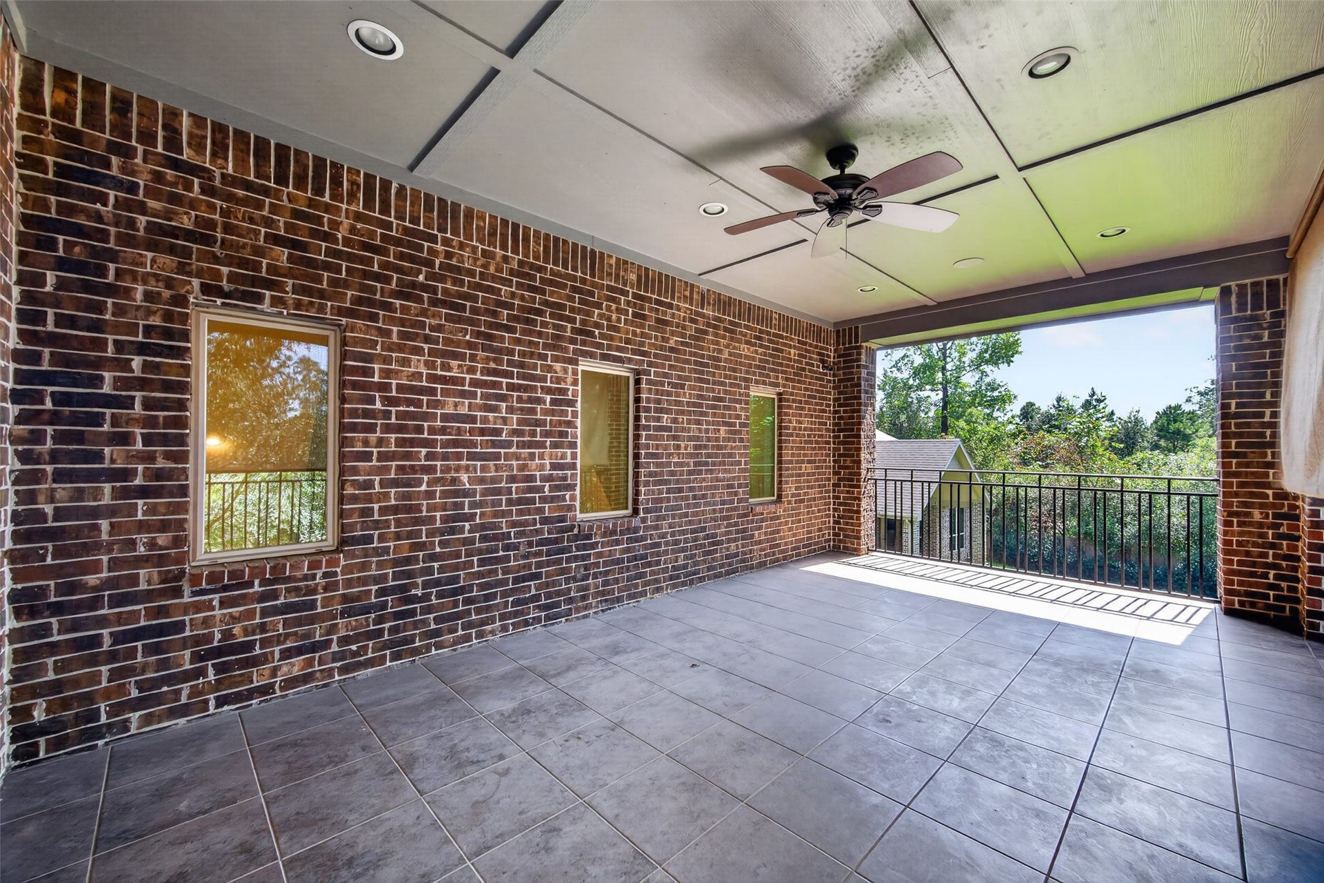109 Blanton Bend Drive, Montgomery, TX 77316 Upstairs porch