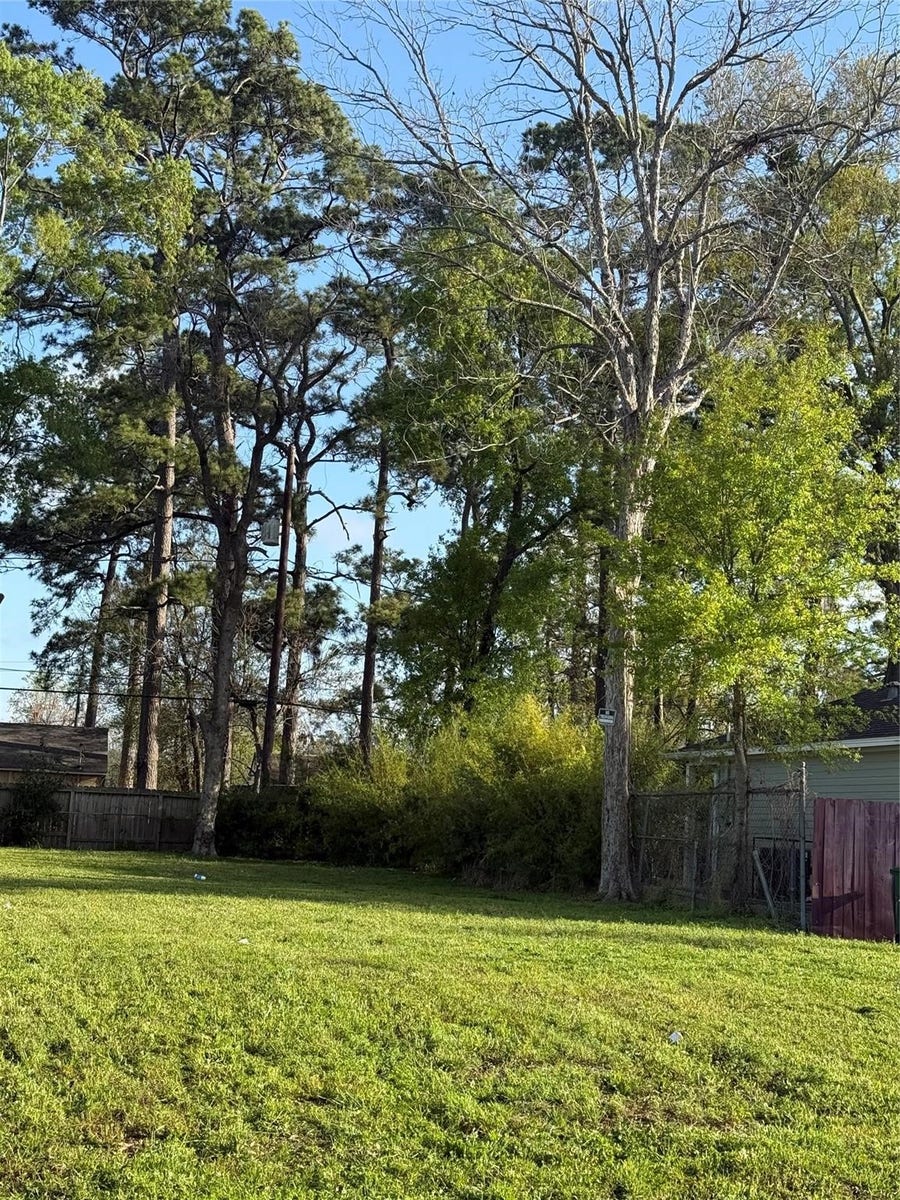 Property photo for 6211 Guadalupe Street, Houston, TX