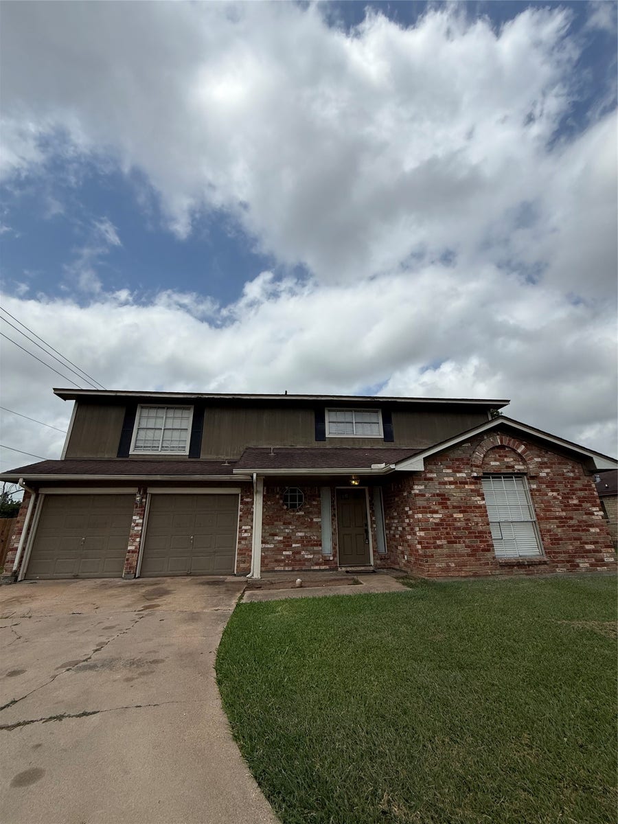 Property photo for 414 DOGWOOD Street, Lake Jackson, TX