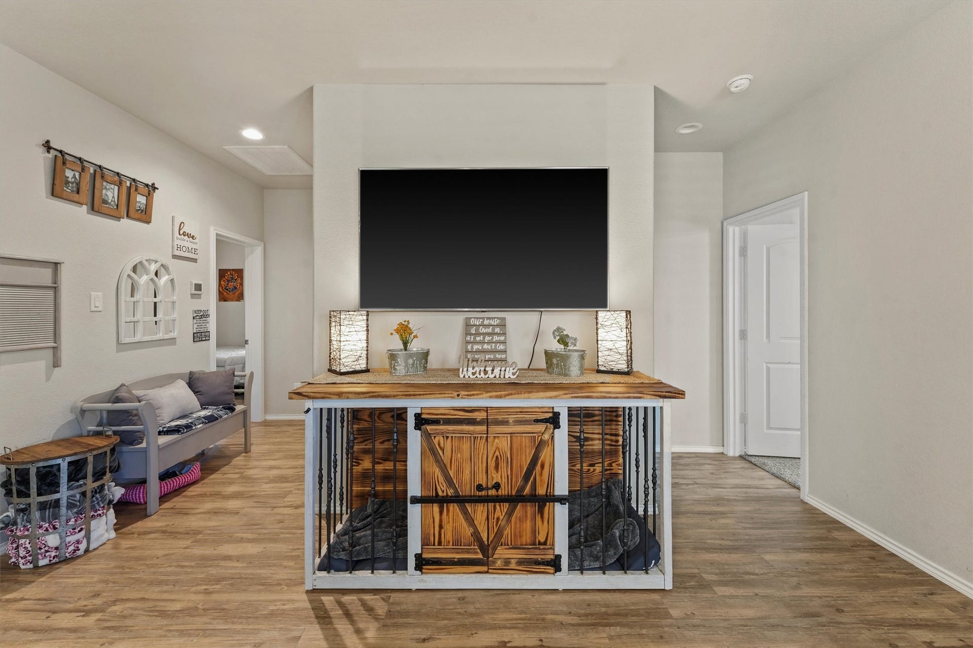 18324 Timbermill Lane, New Caney, TX 77357 Living Area