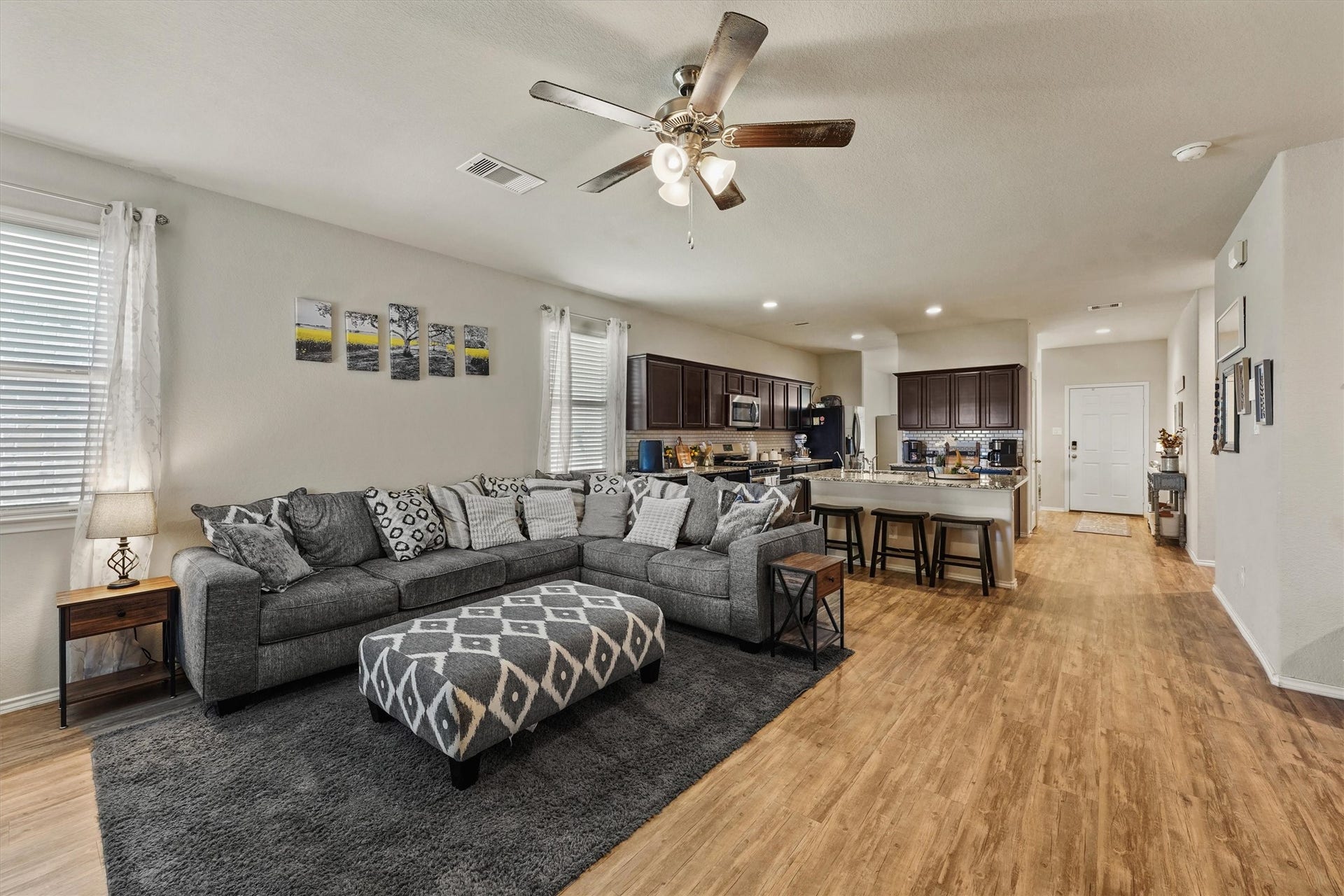 18324 Timbermill Lane, New Caney, TX 77357 Living Area