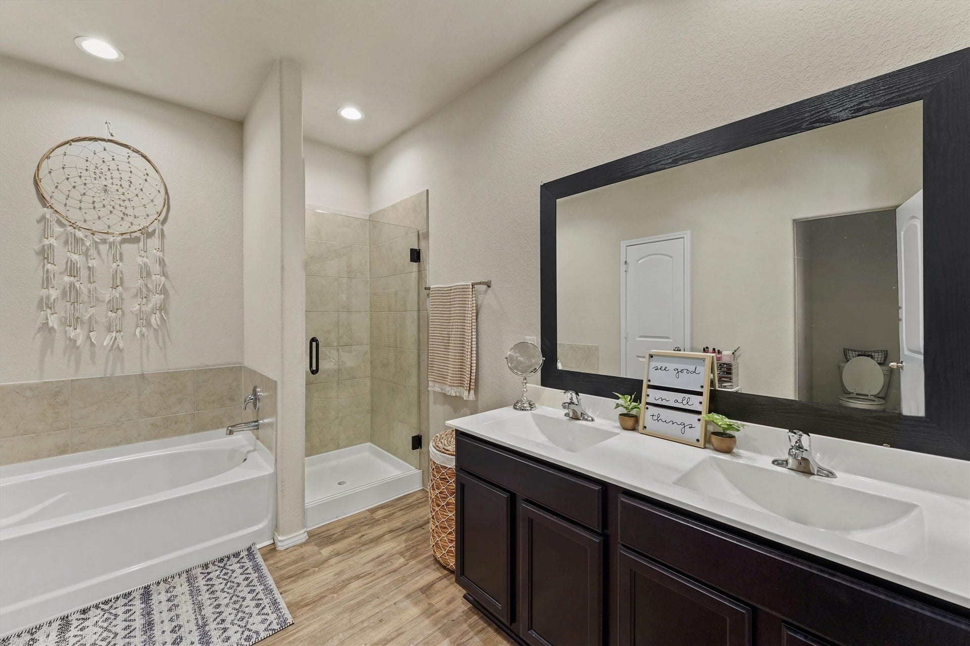 18324 Timbermill Lane, New Caney, TX 77357 Primary Bathroom