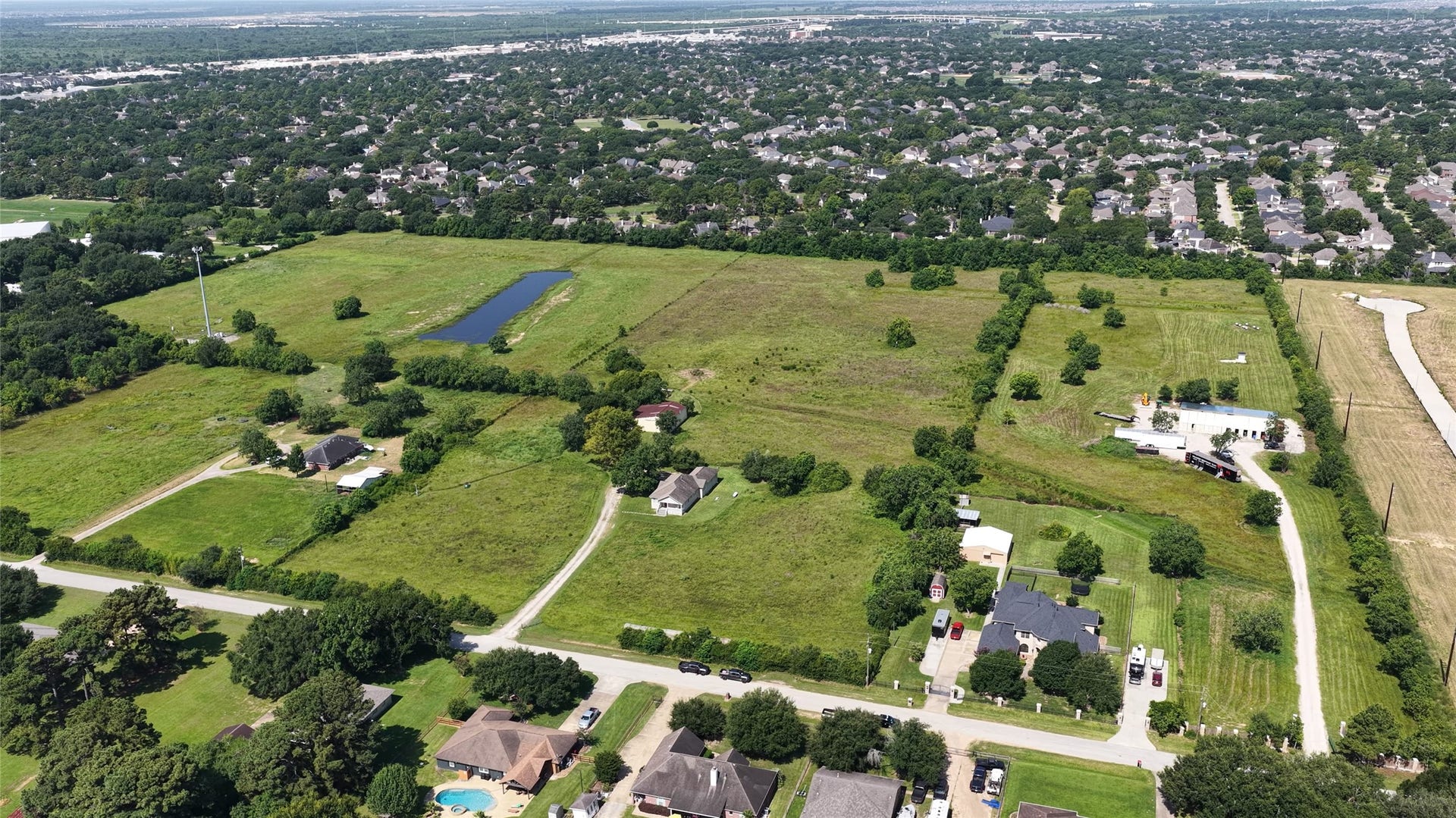 15925 Merle Road, Cypress, TX 77433 15925 Merle Road, Cypress, TX 77433