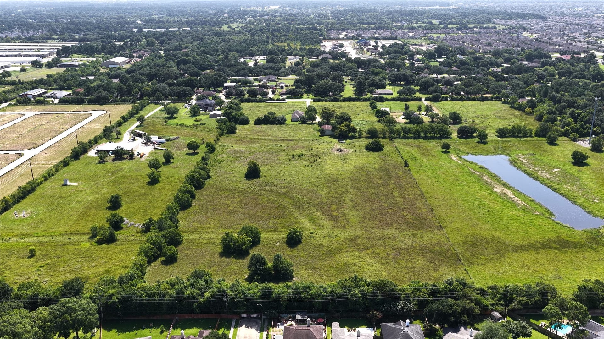 15925 Merle Road, Cypress, TX 77433 15925 Merle Road, Cypress, TX 77433