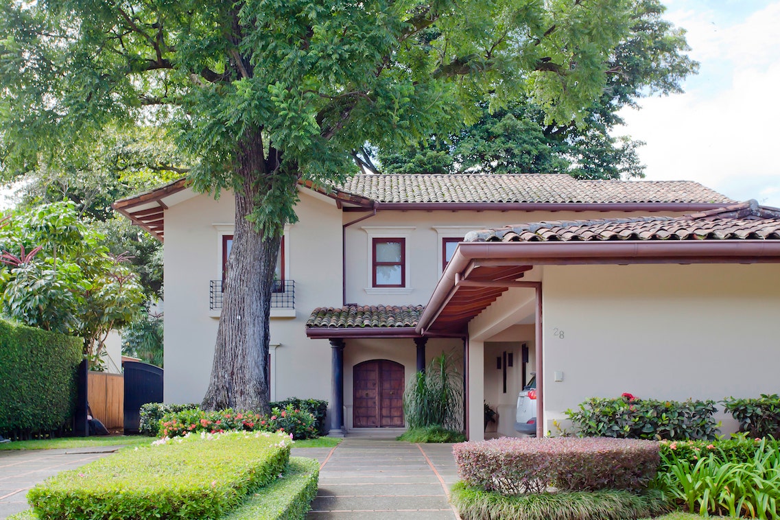 Hacienda Lindora Spanish Colonial — photo 6 of 19