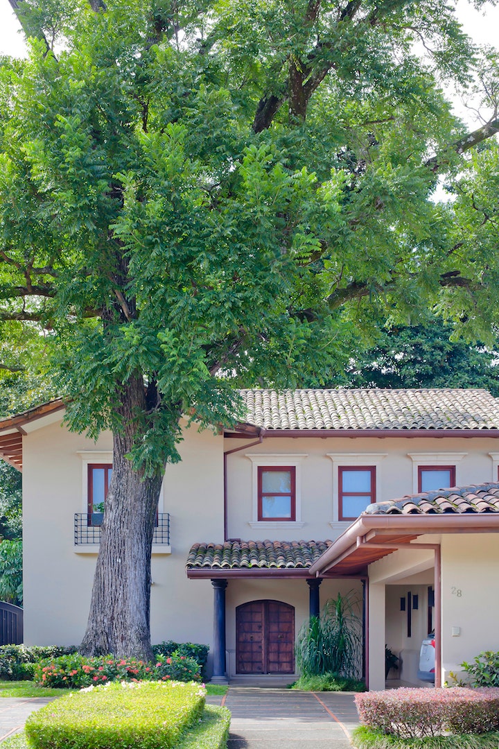 Hacienda Lindora Spanish Colonial — photo 7 of 19