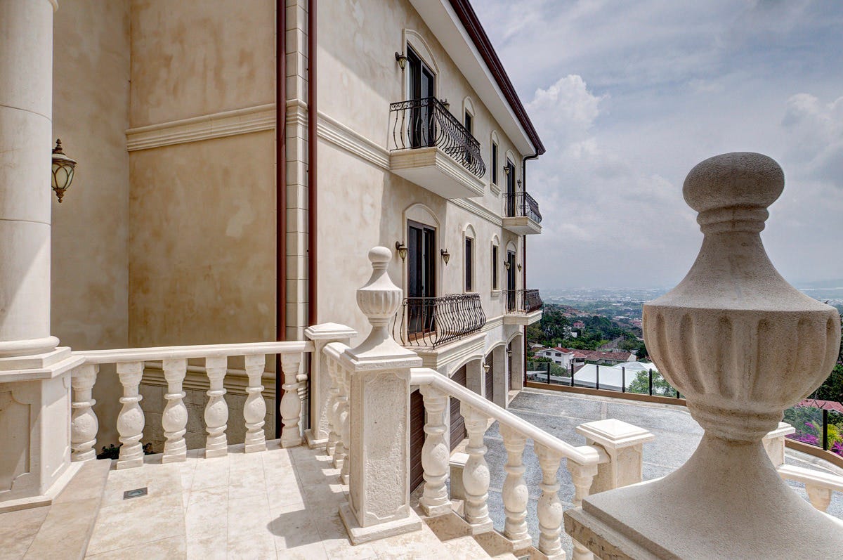 Pinnacle of Luxury — photo 7 of 19
