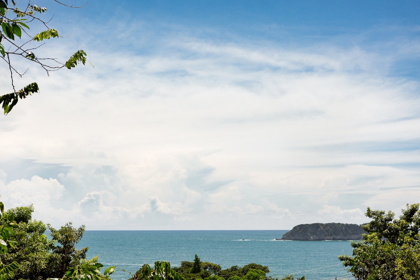 Manuel Antonio Beachfront Hotel — photo 8 of 15