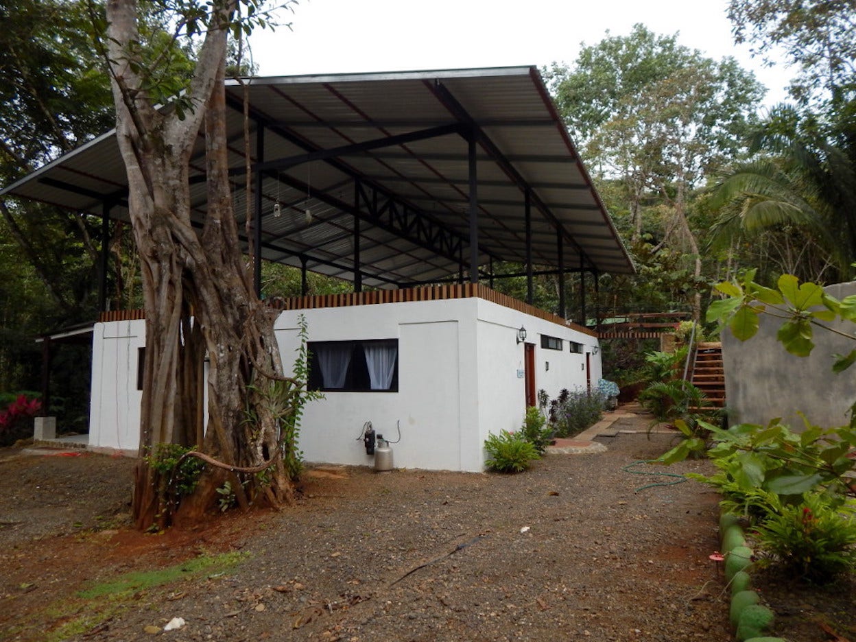Valle Perdido Yoga Studio — photo 7 of 19