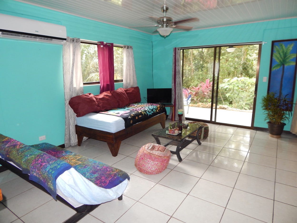 Valle Perdido Yoga Studio — photo 8 of 19