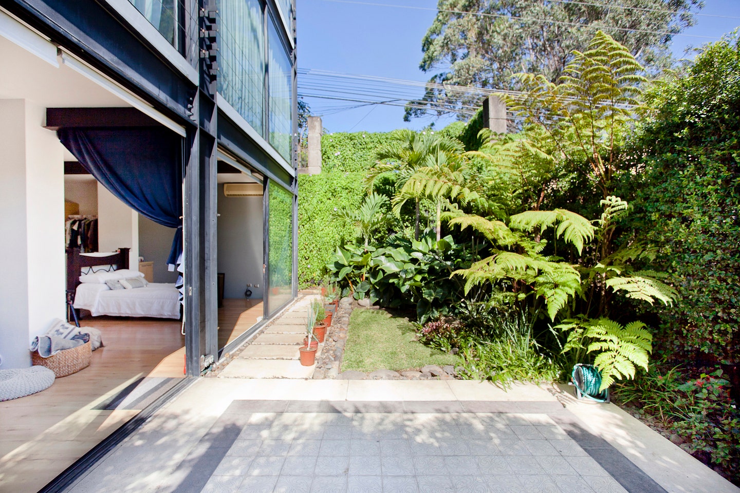 Escazu Contemporary Garden Loft, #A1 — photo 4 of 16