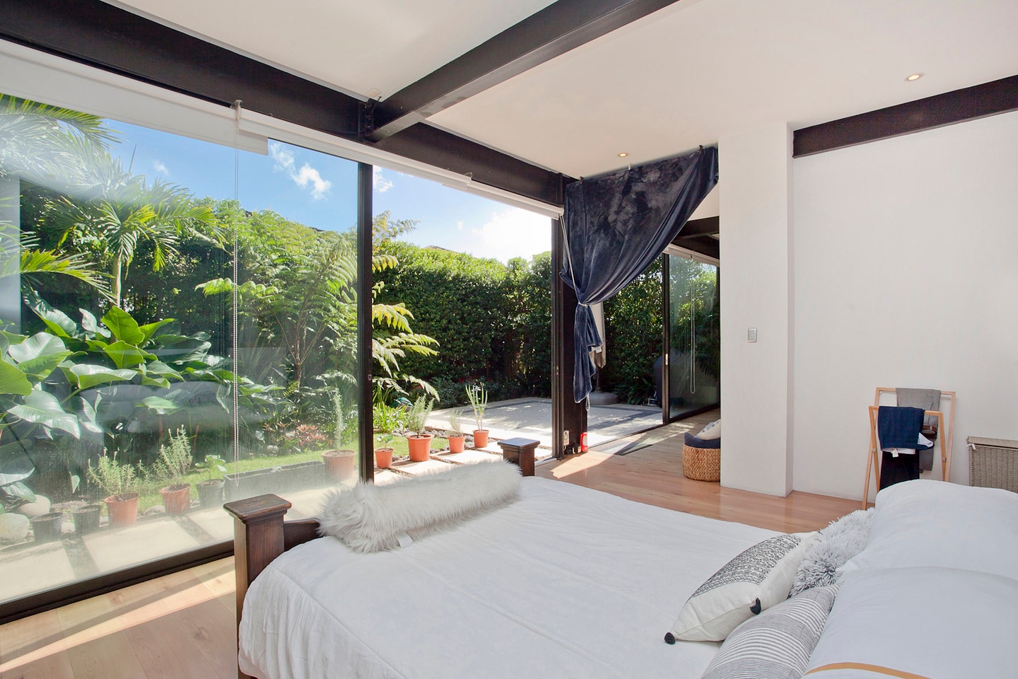 Escazu Contemporary Garden Loft, #A1 — photo 10 of 16