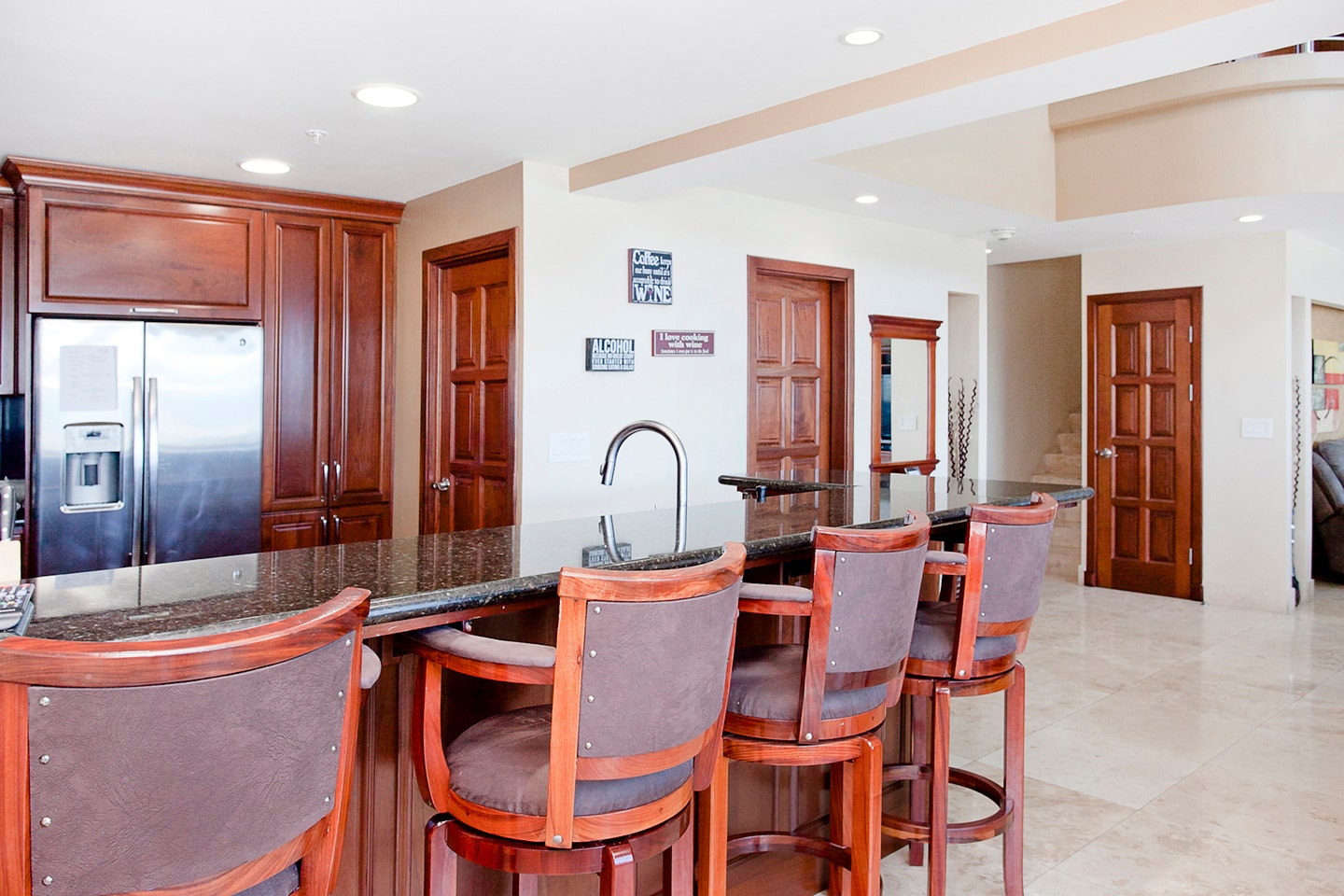 Custom remodeled penthouse in Torres Paseo Colon — photo 13 of 19