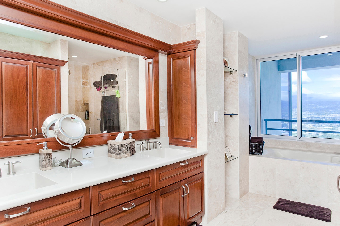 Custom remodeled penthouse in Torres Paseo Colon, Torres Paseo Colon, Sabana, Merced, San Jose, San Jose, Costa Rica