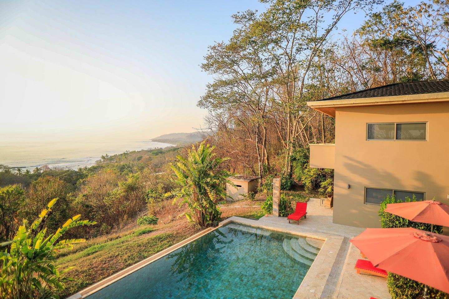 Luxury Home in Mal Pais with 180 Degree Views — photo 5 of 19