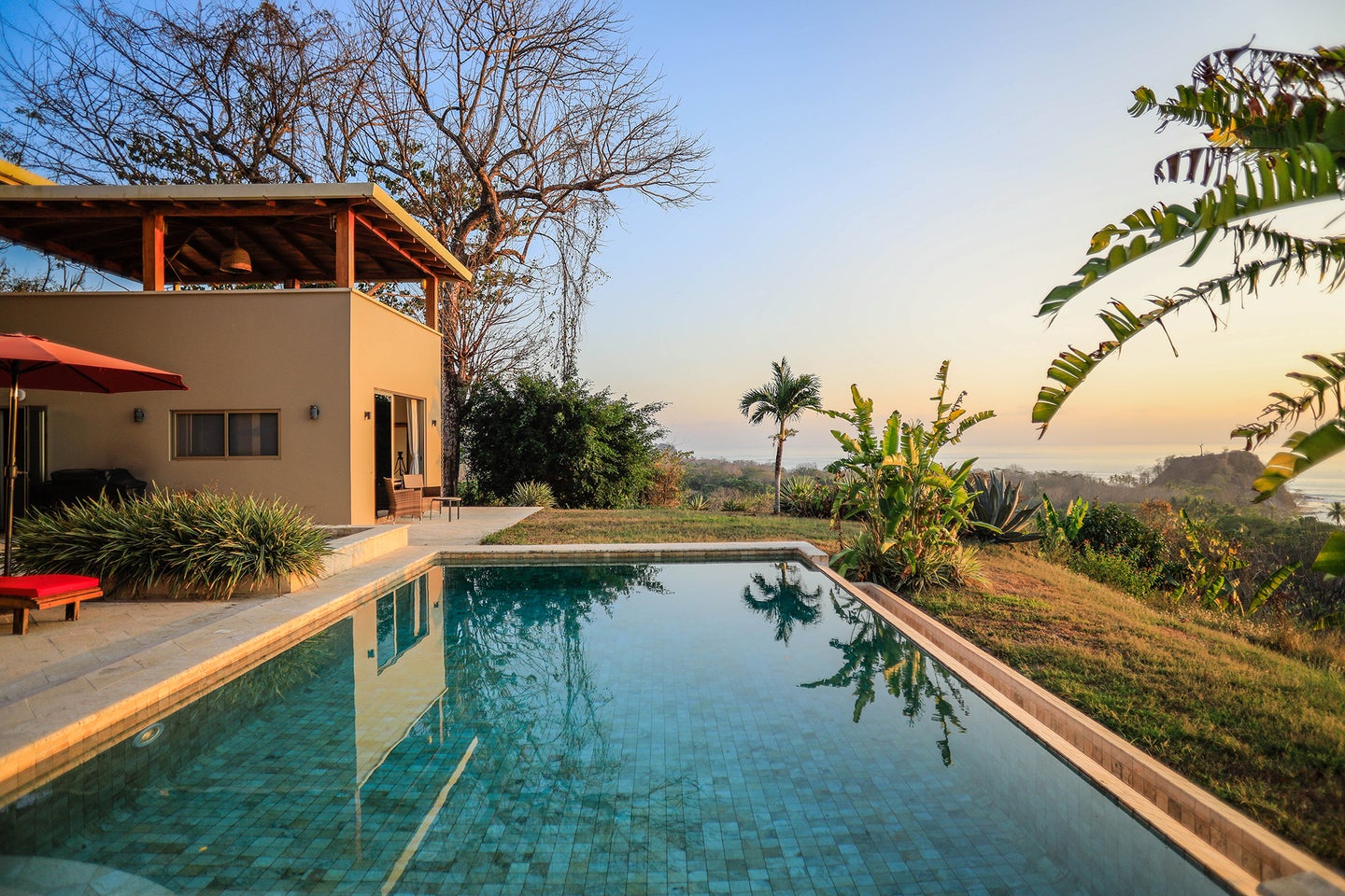 Luxury Home in Mal Pais with 180 Degree Views — photo 9 of 19