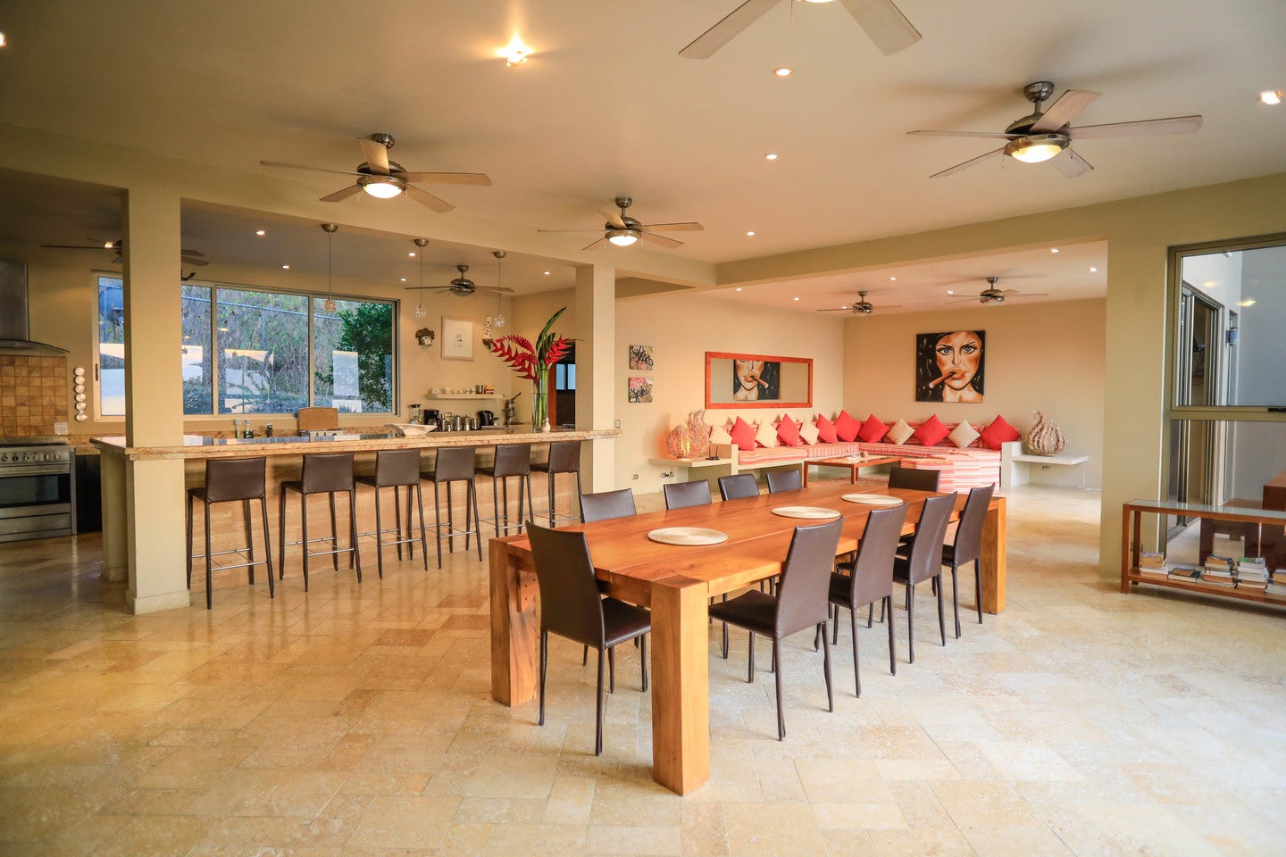 Luxury Home in Mal Pais with 180 Degree Views — photo 6 of 19
