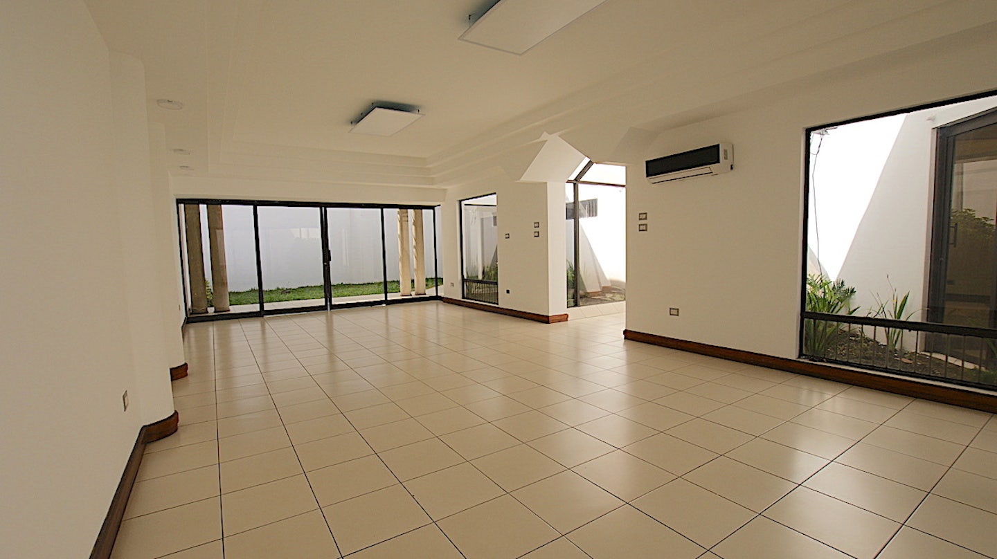 Rohrmoser 5 Rooms Commercial Property — photo 5 of 19