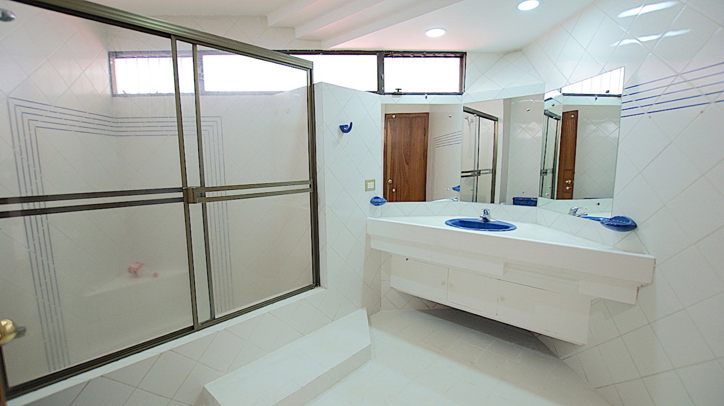 Rohrmoser 5 Rooms Commercial Property — photo 16 of 19