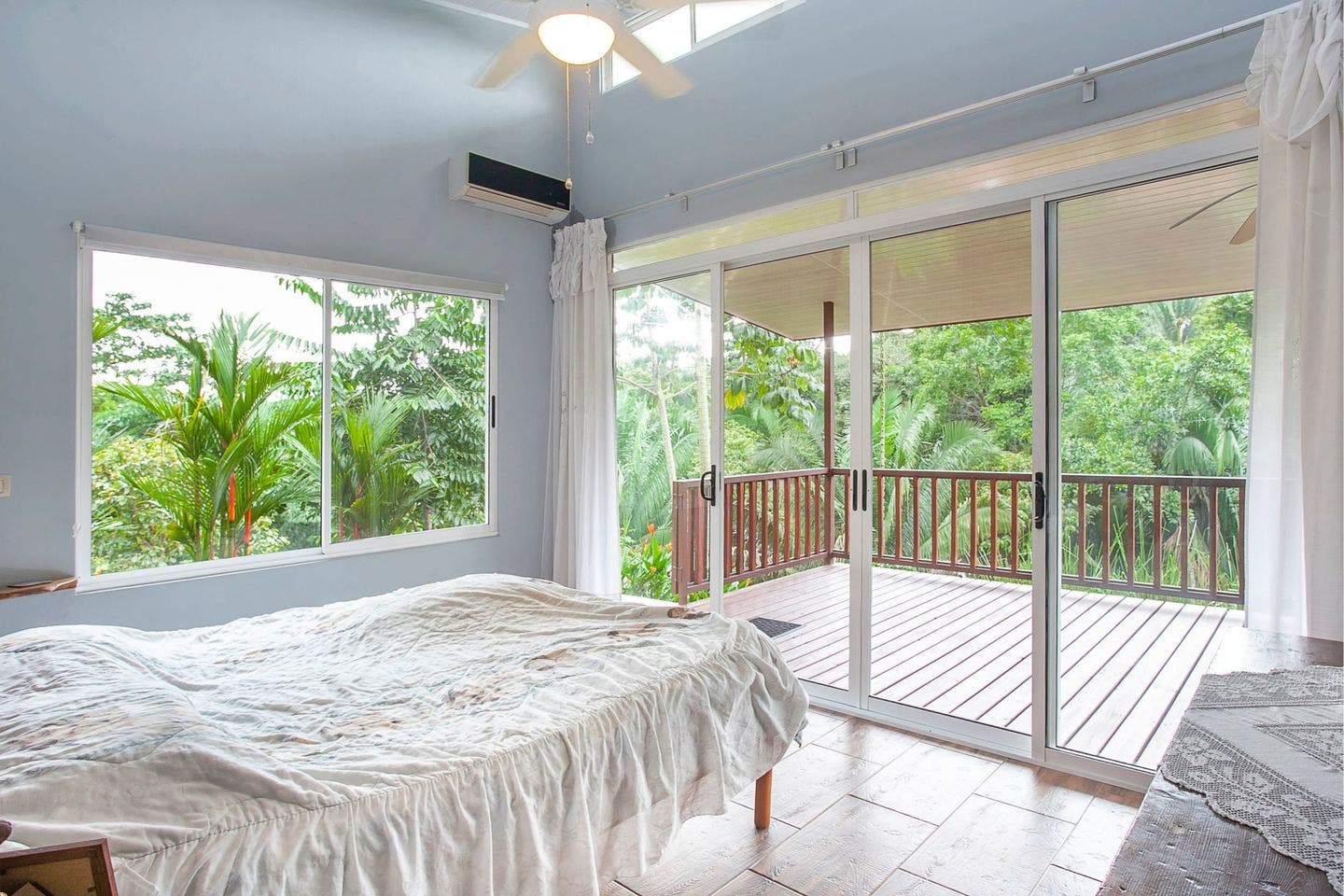 Residential Property Near Ocean — photo 18 of 19