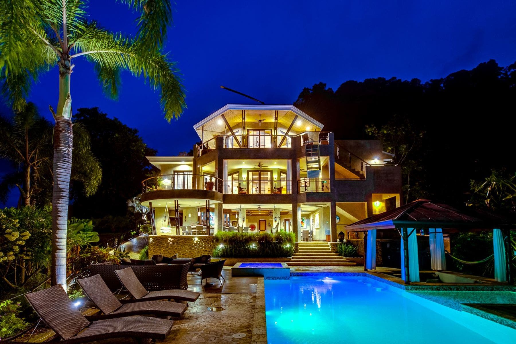 Punta Gabriela Luxury Villas with Stunning Ocean and Coast View — photo 4 of 19