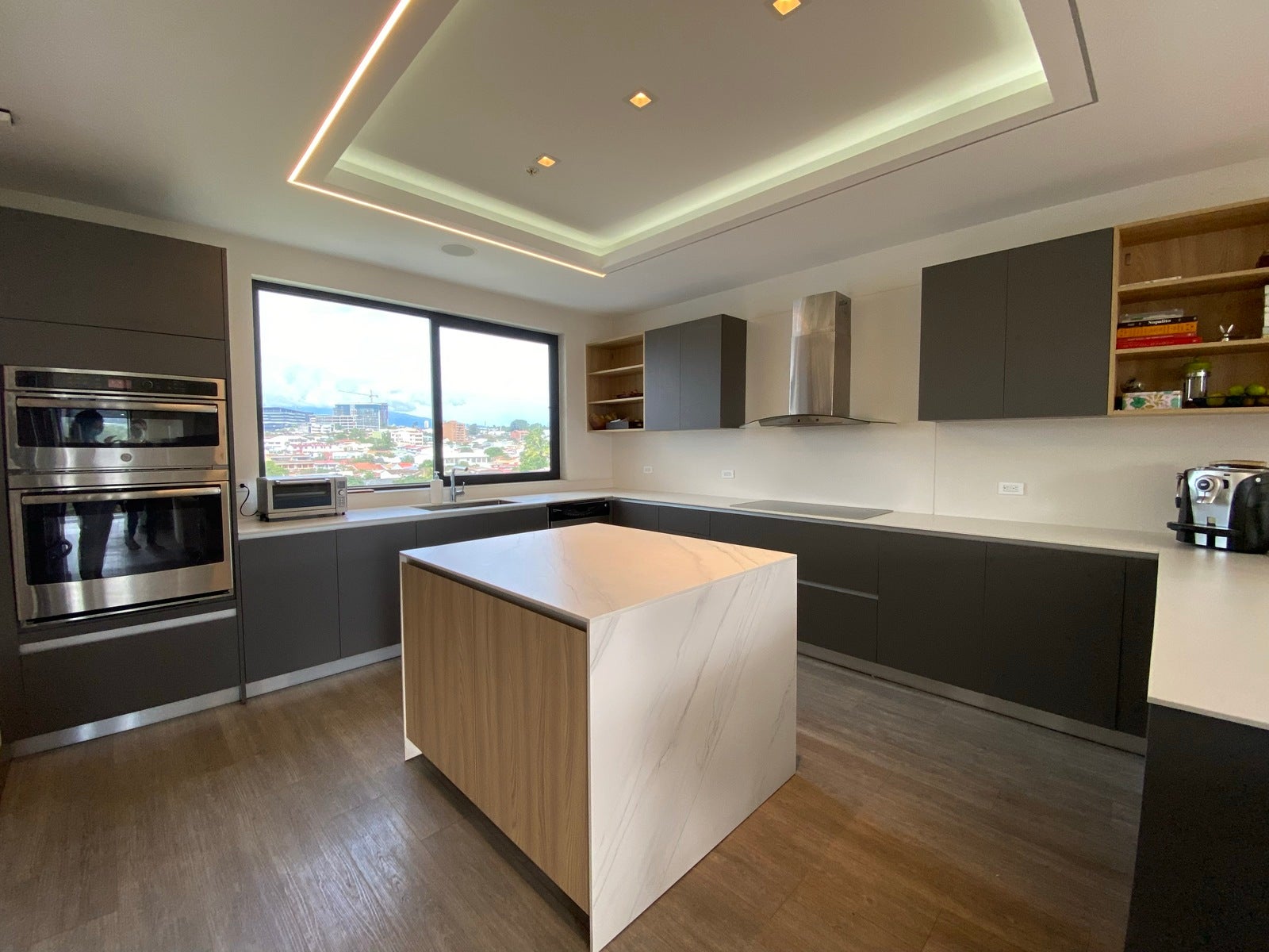 The Rooftop View Penthouse — photo 2 of 15