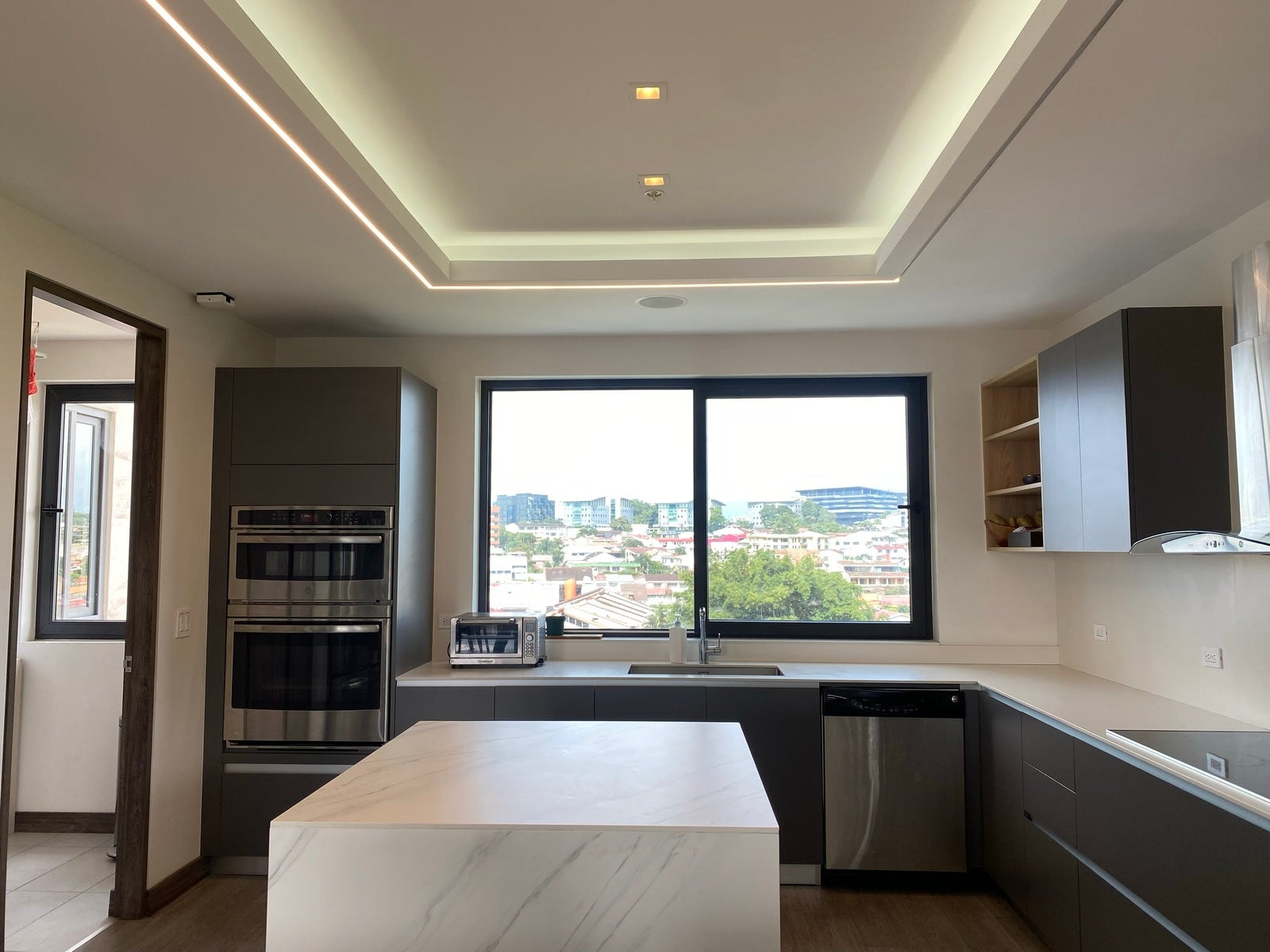 The Rooftop View Penthouse — photo 6 of 15