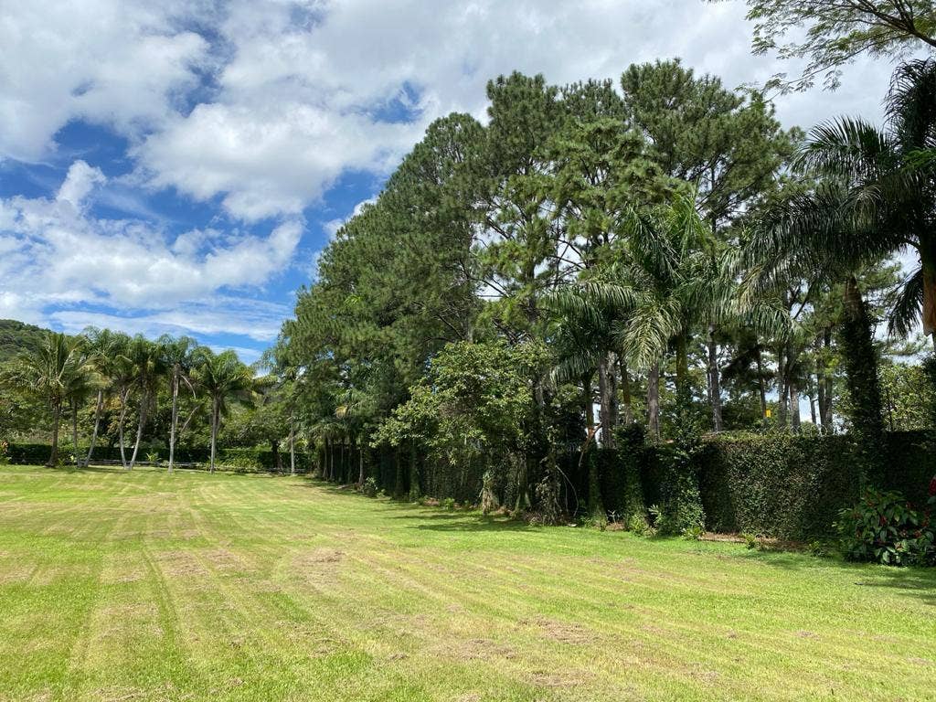 Salitral Lot in Private Community — foto 3 de 3