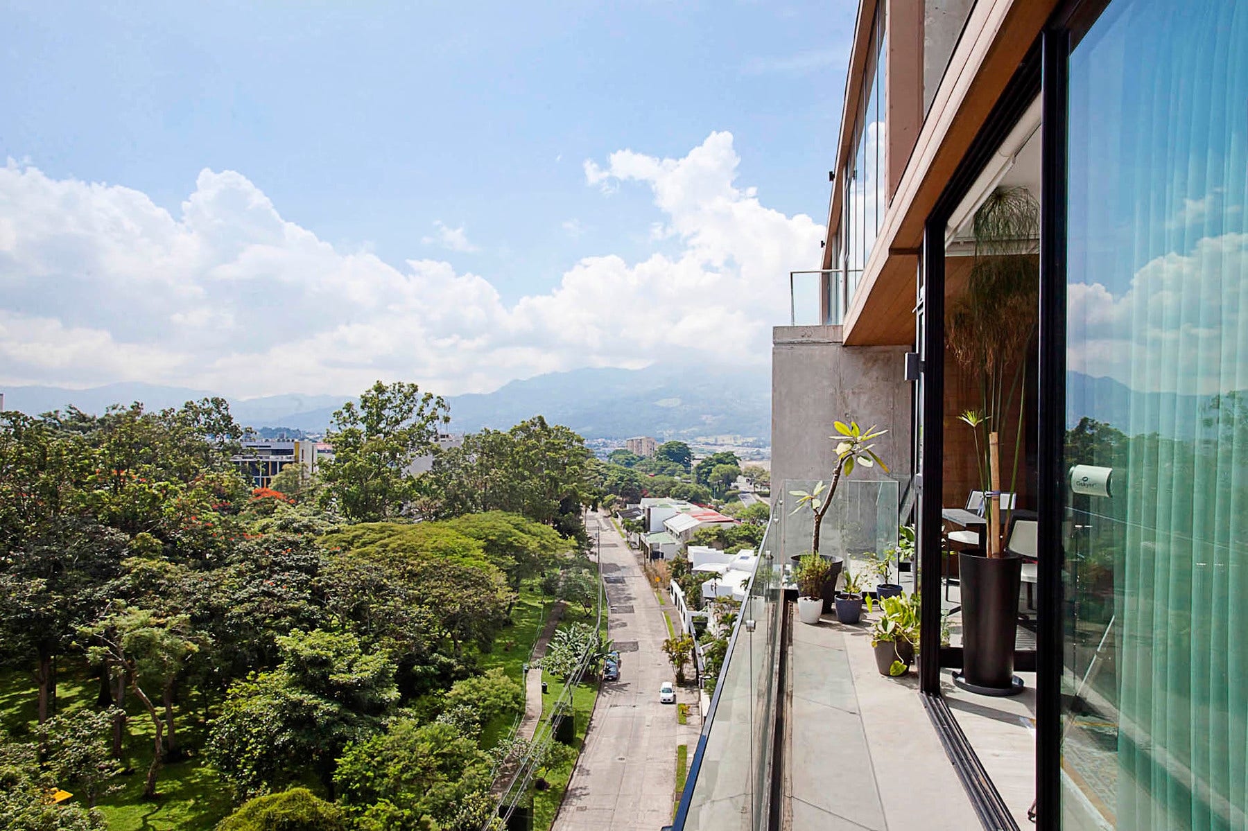 Torre ONE Prestigious Penthouse — photo 7 of 19