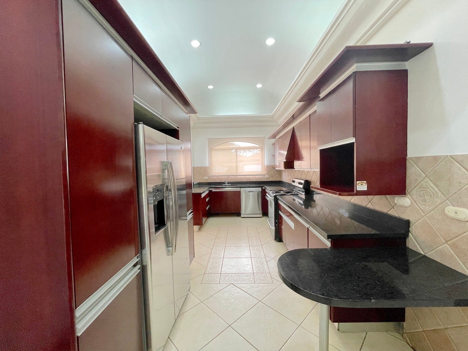 Bosques de Lindora Investment Corner Residence — photo 8 of 19
