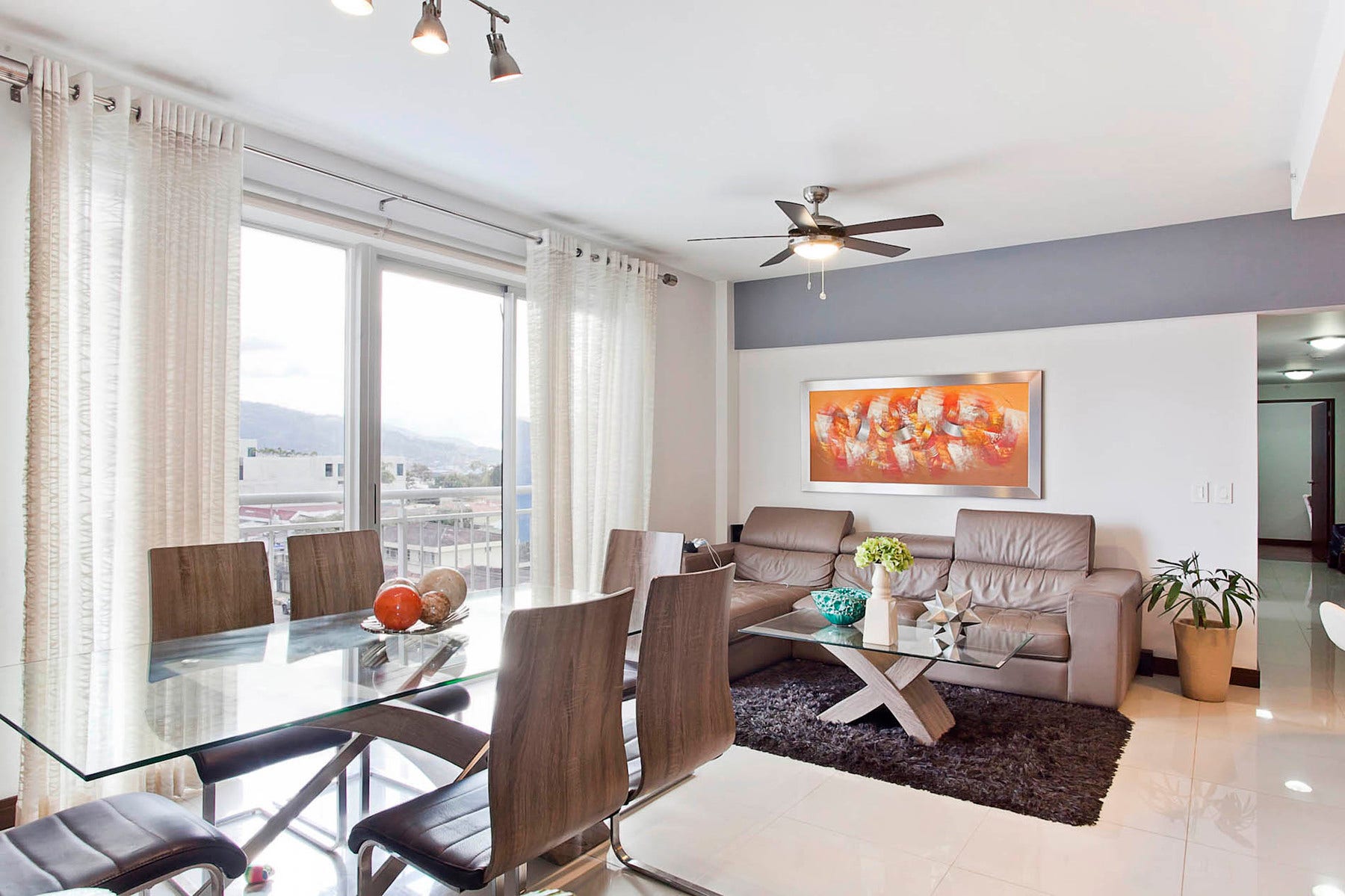 Nunciatura Flats Custom 3 Bedroom Condo — photo 3 of 16
