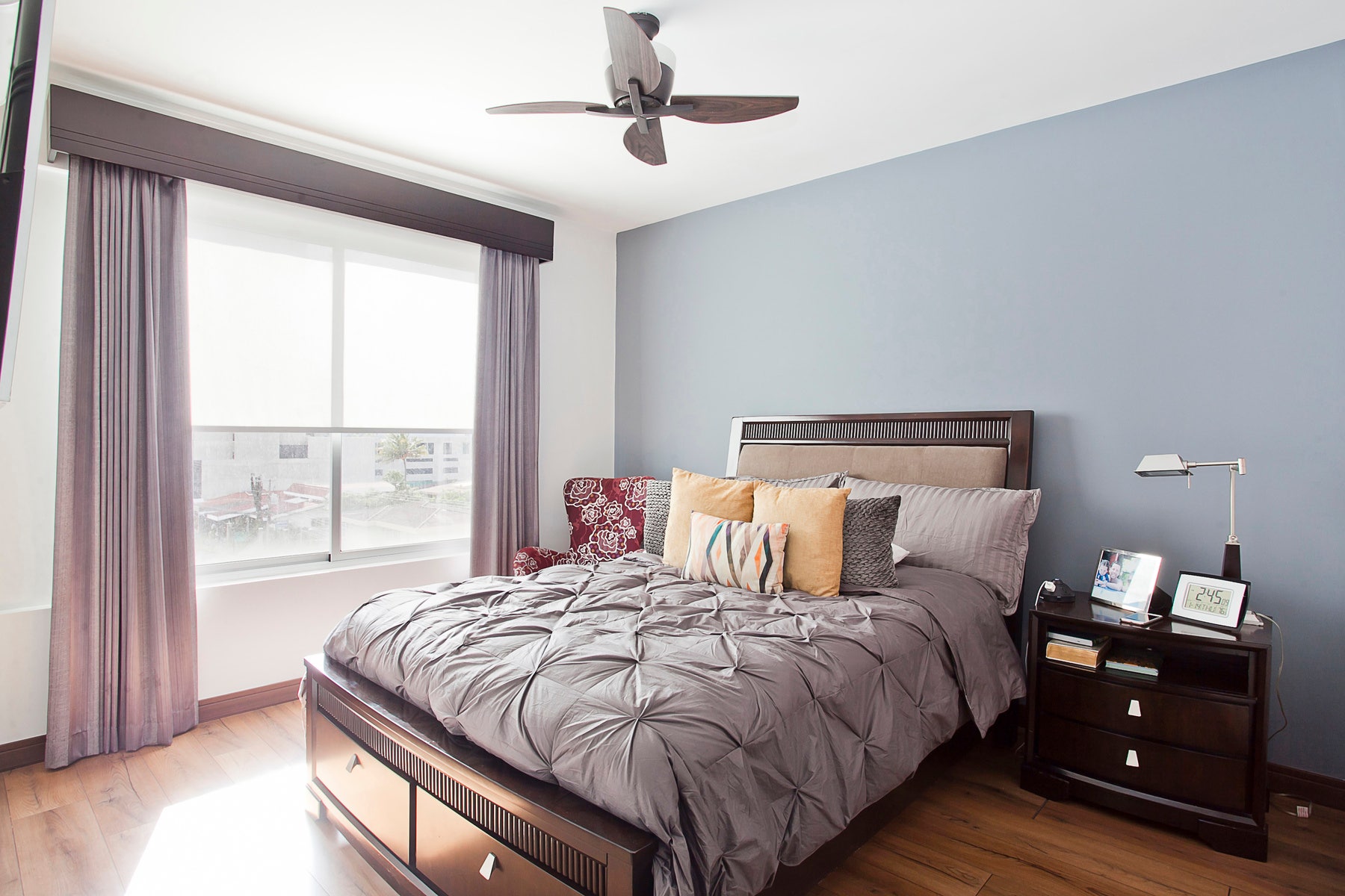 Nunciatura Flats Custom 3 Bedroom Condo — photo 5 of 16