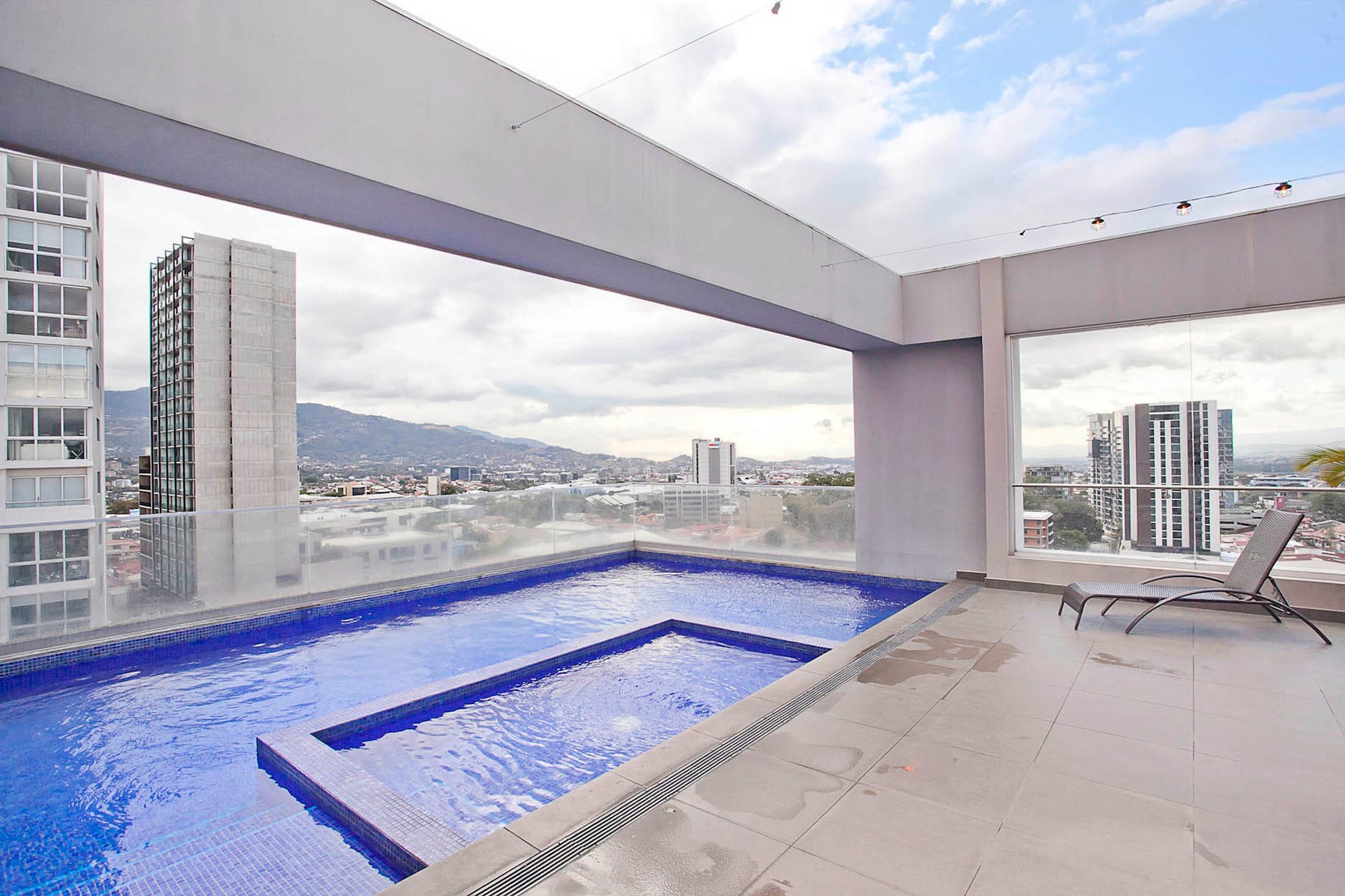 Nunciatura Flats Custom 3 Bedroom Condo — photo 13 of 16