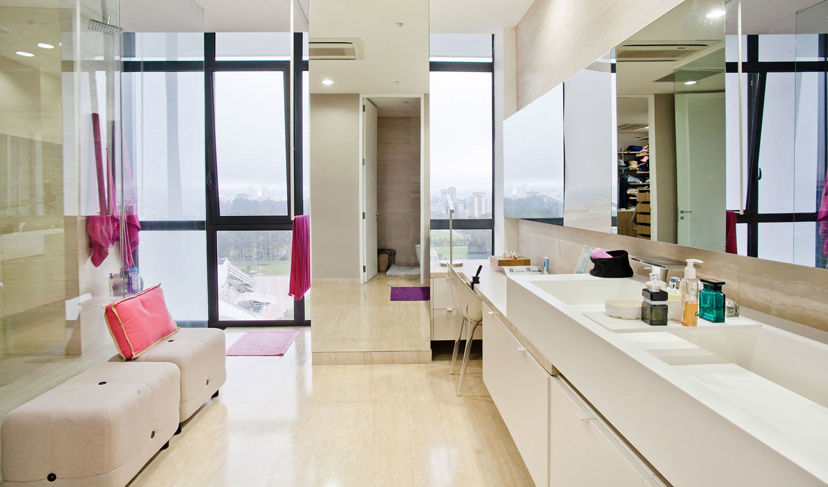 Metropolitan Tower Penthouse — photo 15 of 19