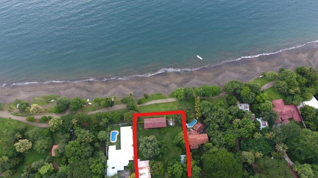 Amazing Beach Front Las Chorreras — photo 7 of 8