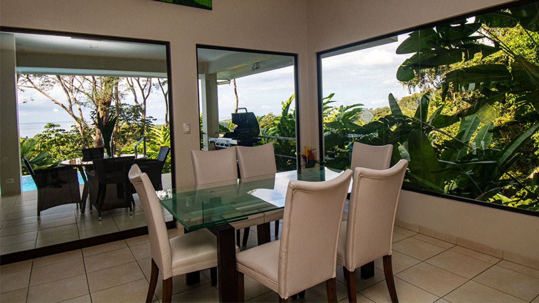 3 Bedroom Ocean View Home with Infinity Pool — photo 7 of 17