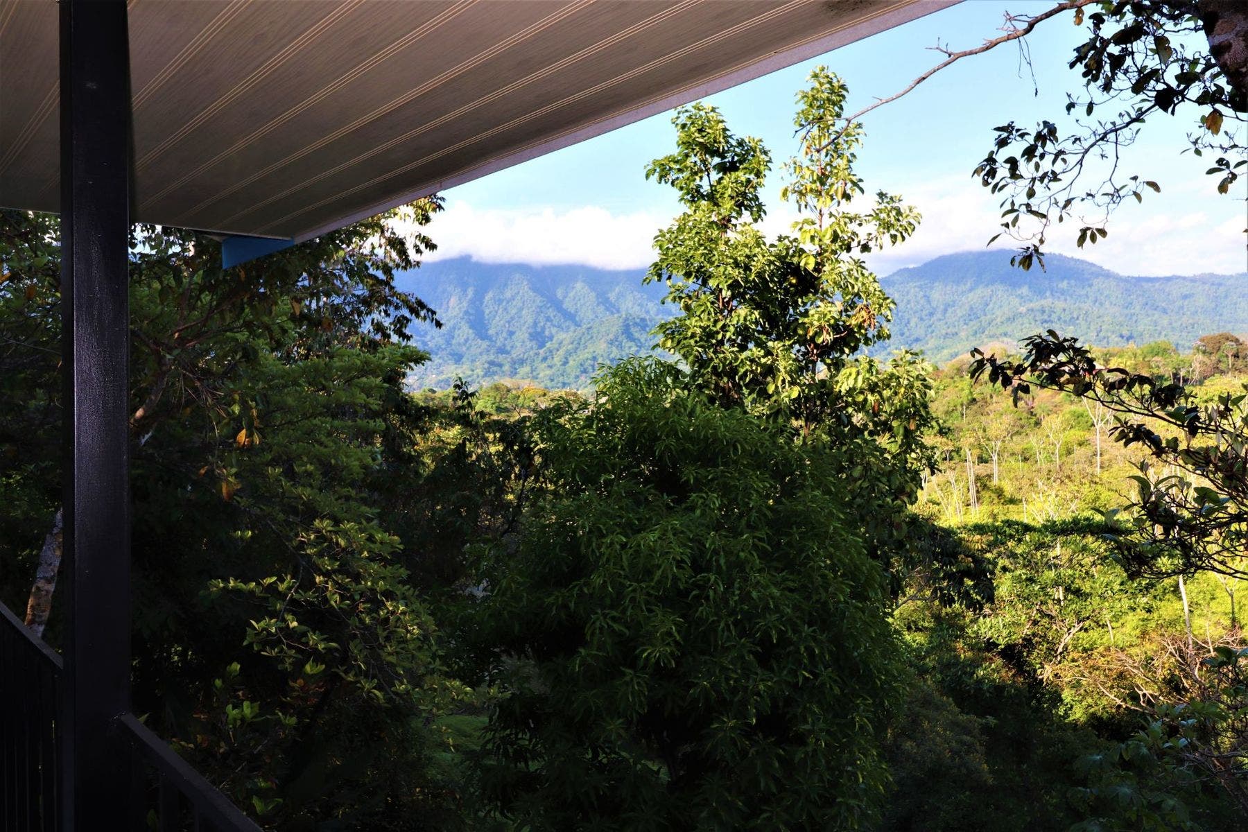 Eco Lodge with Outstanding Ocean Sunset and Mountain Views — photo 15 of 19
