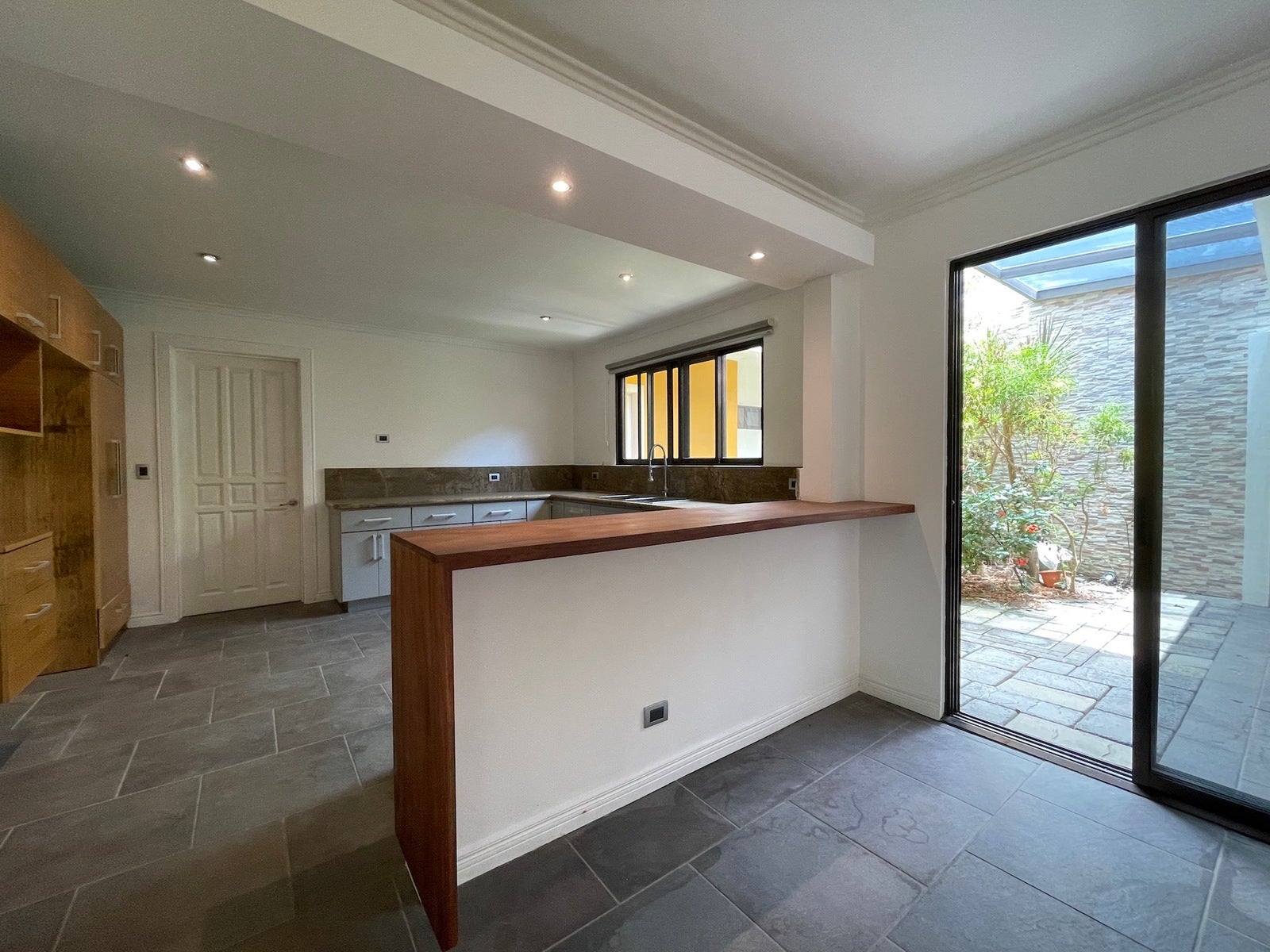 Los Alicantos Tranquility Home — photo 6 of 19