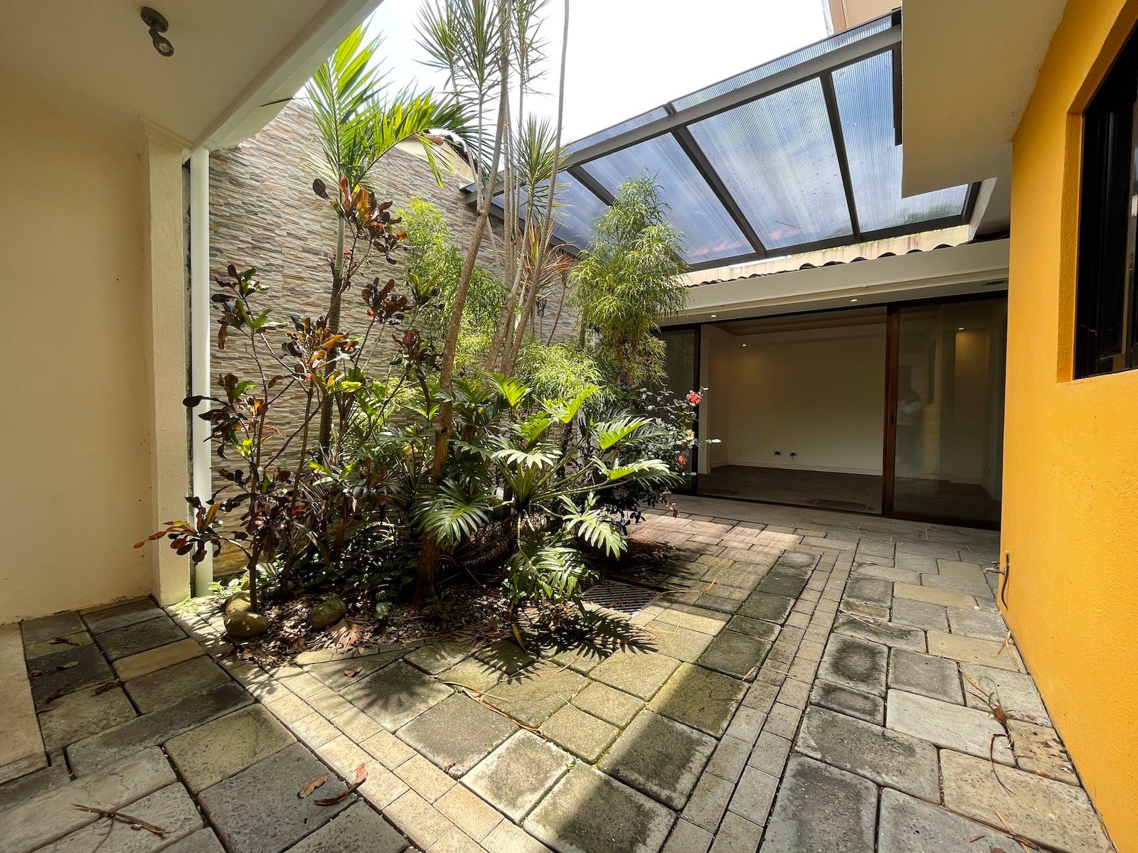 Los Alicantos Tranquility Home — photo 8 of 19