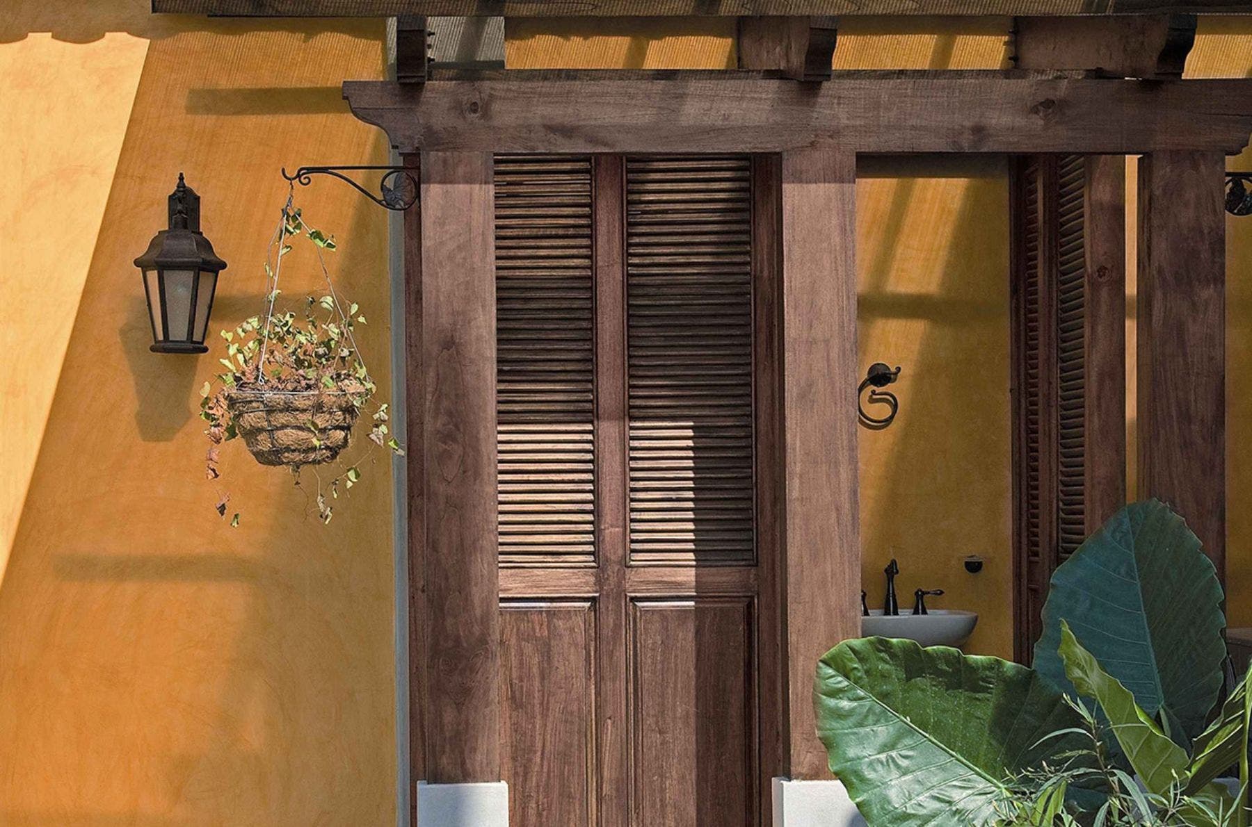 Award Winning Luxury Estate in Exclusive Las Olas — photo 13 of 19