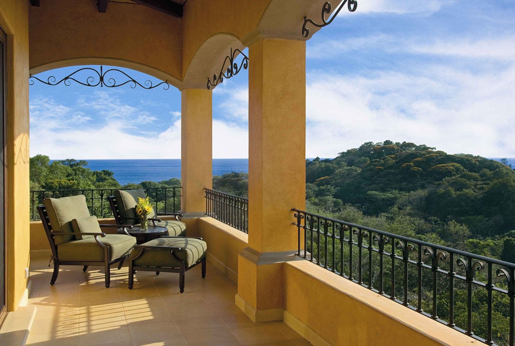 Award Winning Luxury Estate in Exclusive Las Olas — photo 14 of 19