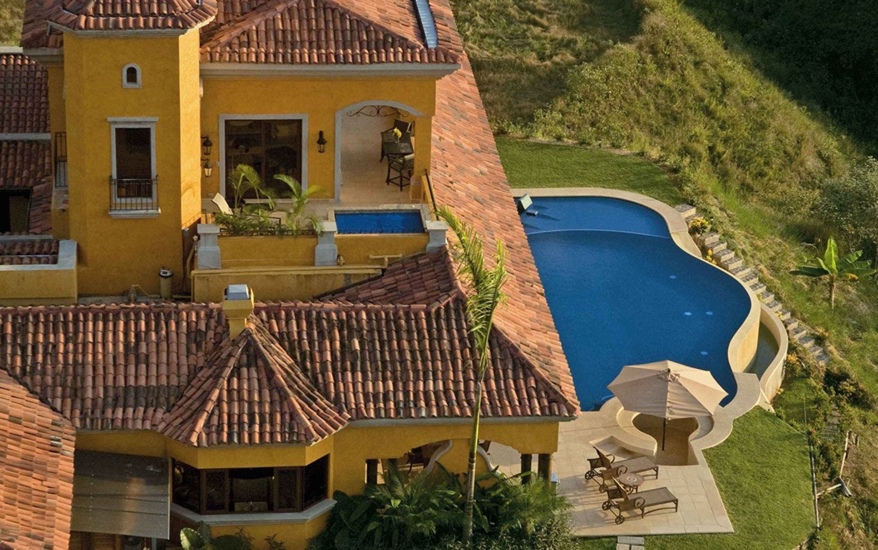 Award Winning Luxury Estate in Exclusive Las Olas — photo 19 of 19