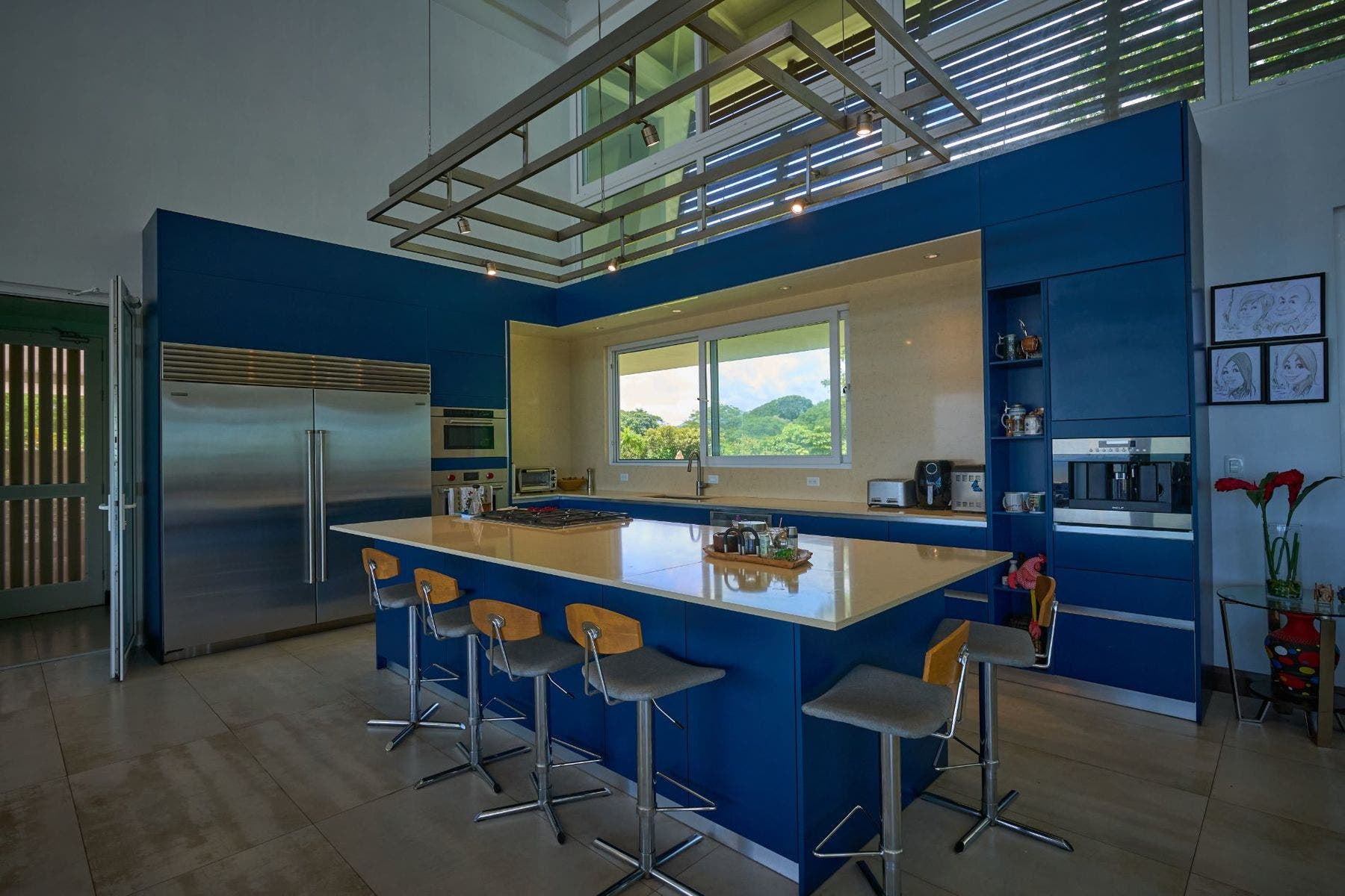 Nativa Contemporary Infinity Views — photo 15 of 19