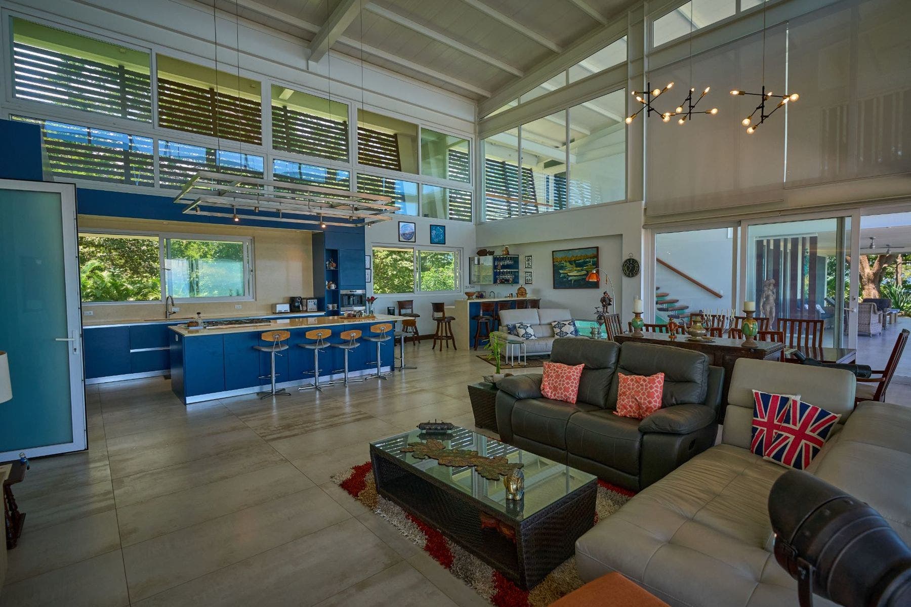 Nativa Contemporary Infinity Views — photo 16 of 19