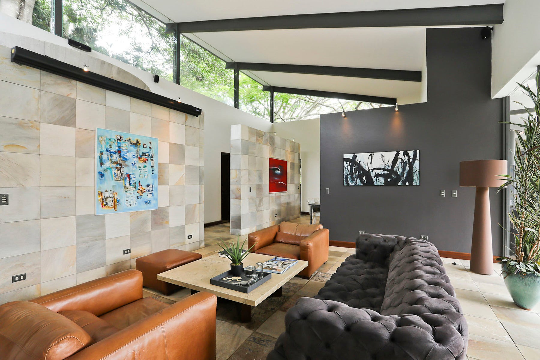 Villa Real Contemporary Private Estate — photo 3 of 18