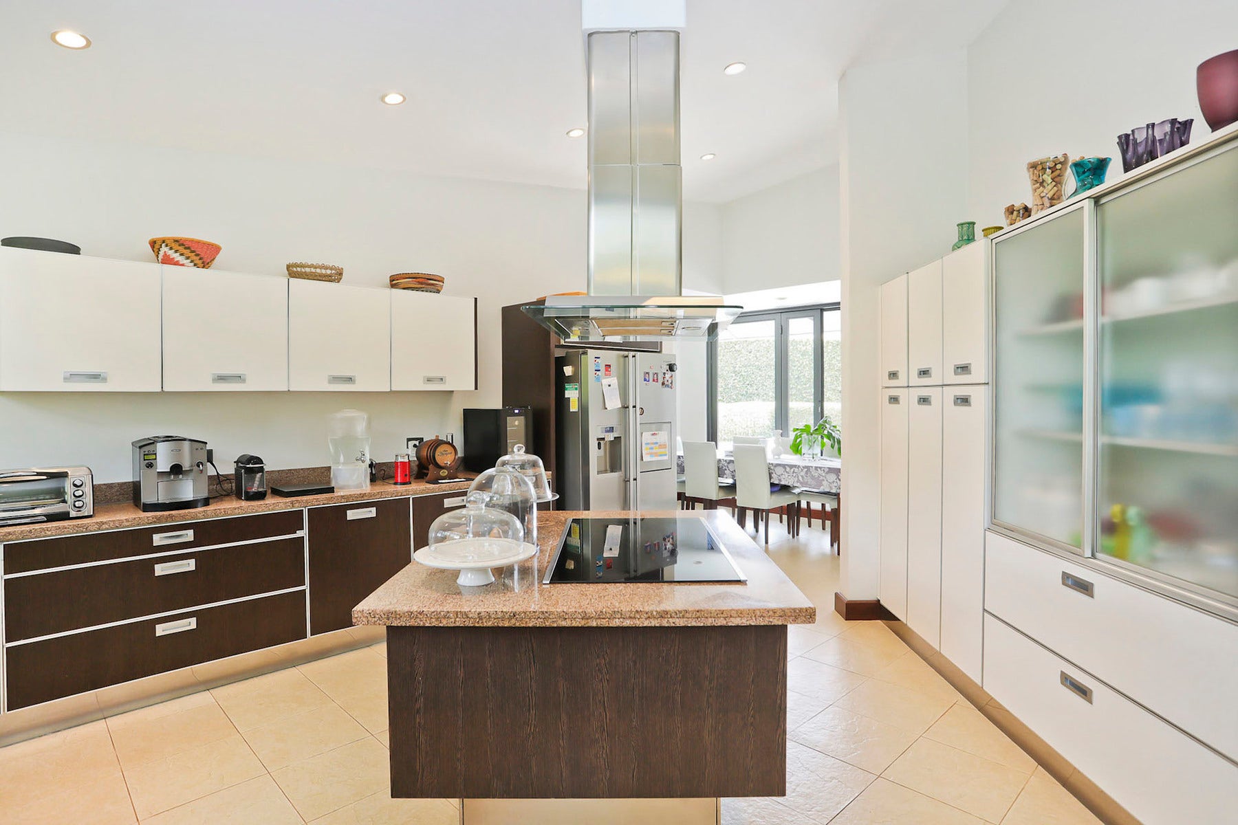 Villa Real Contemporary Private Estate — photo 8 of 18