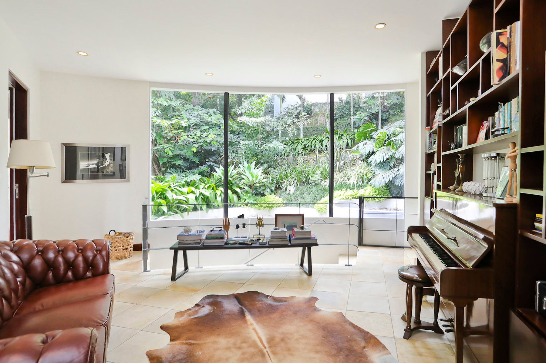 Villa Real Contemporary Private Estate — photo 11 of 18