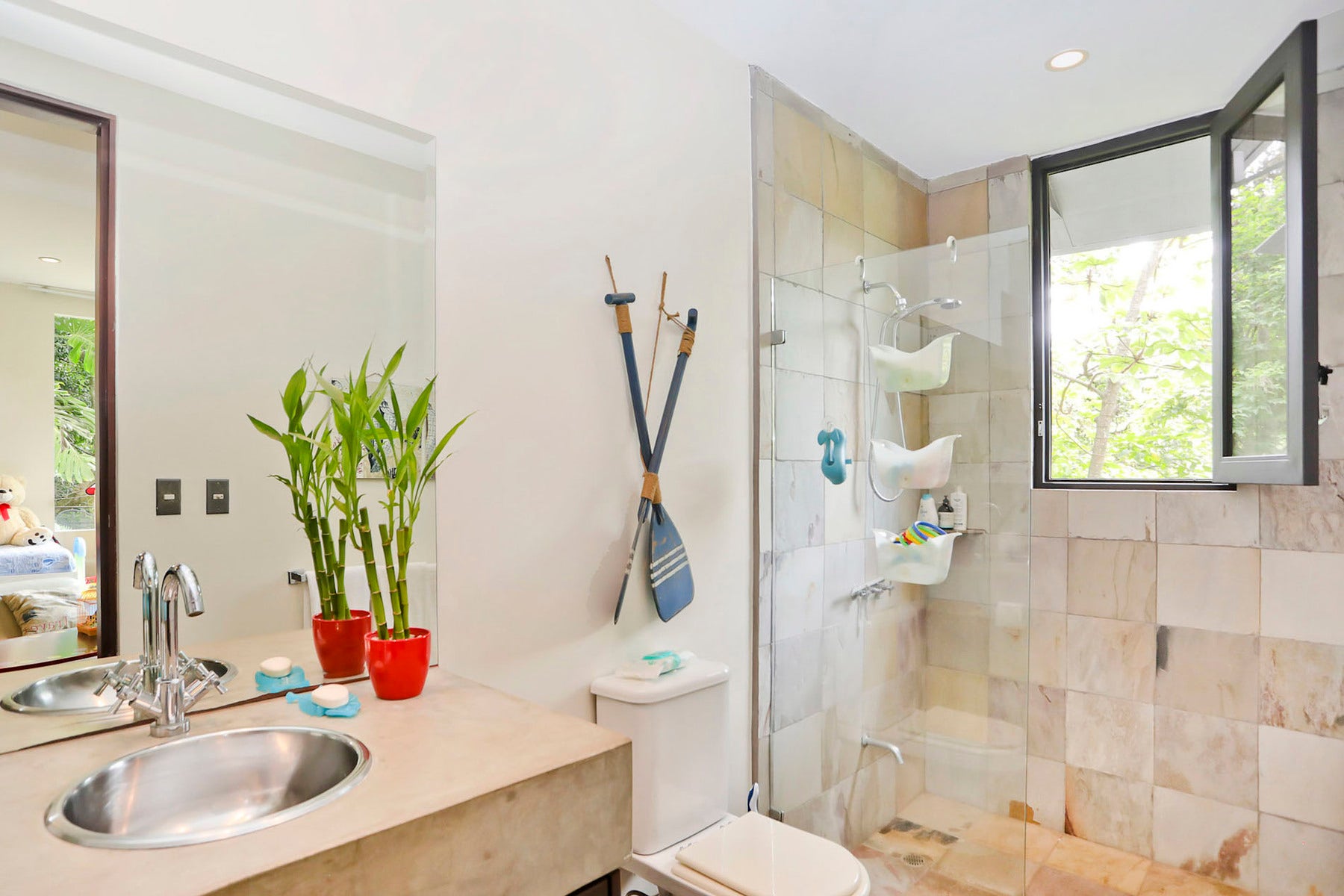 Villa Real Contemporary Private Estate — photo 15 of 18